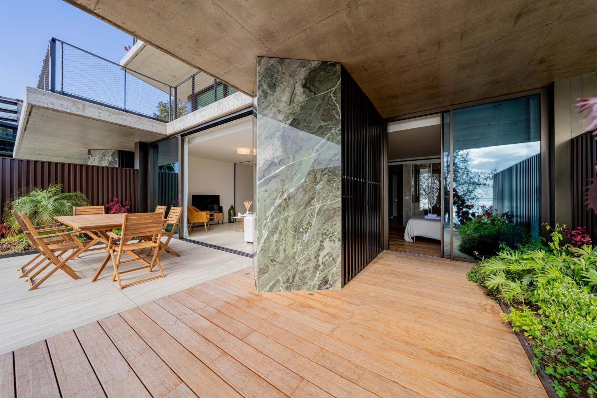 Savoy Monumentalis 2b Or Not 2b By Lm&ac Signature Appartement *