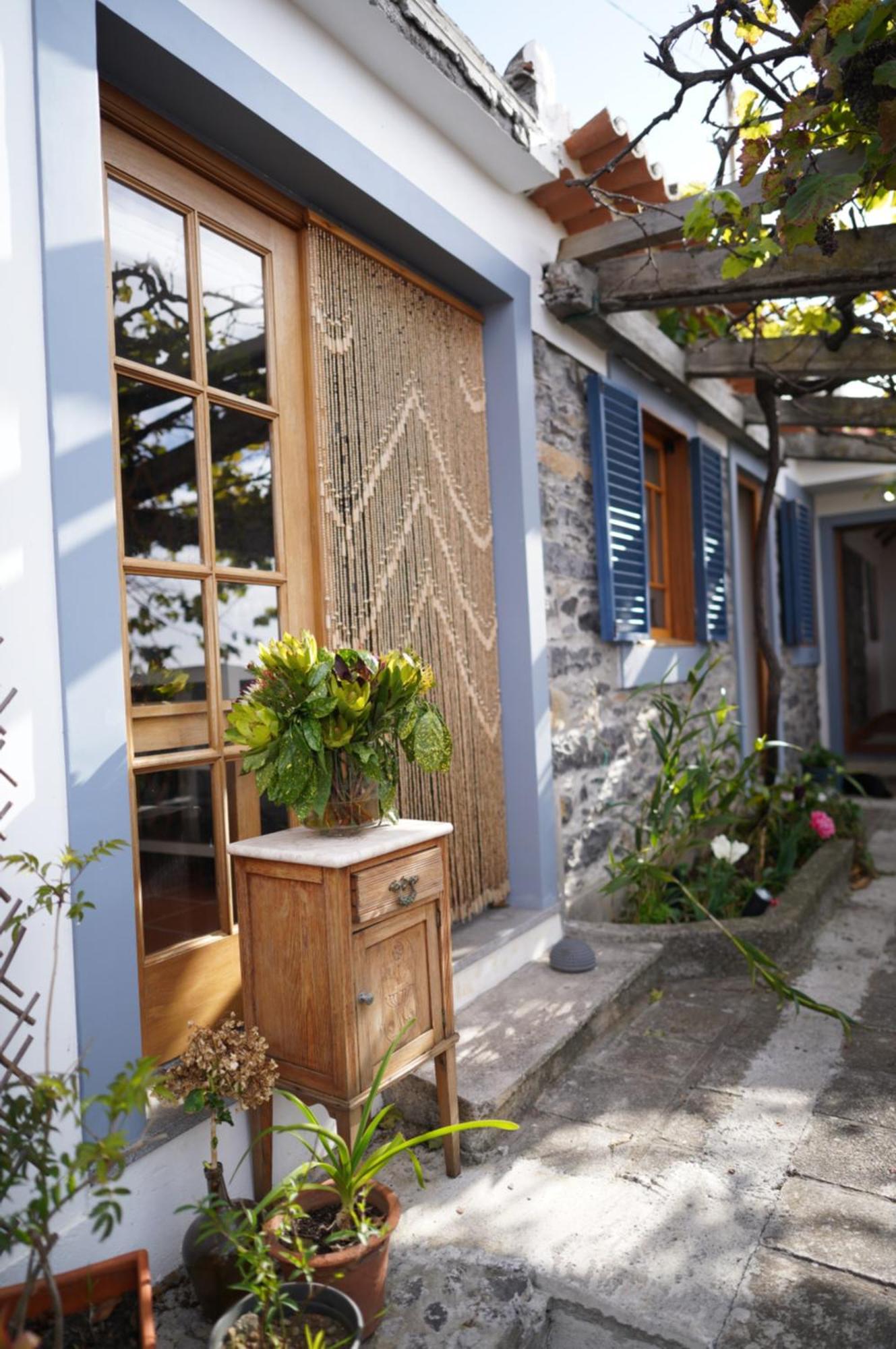 Casa Flores Homestay *