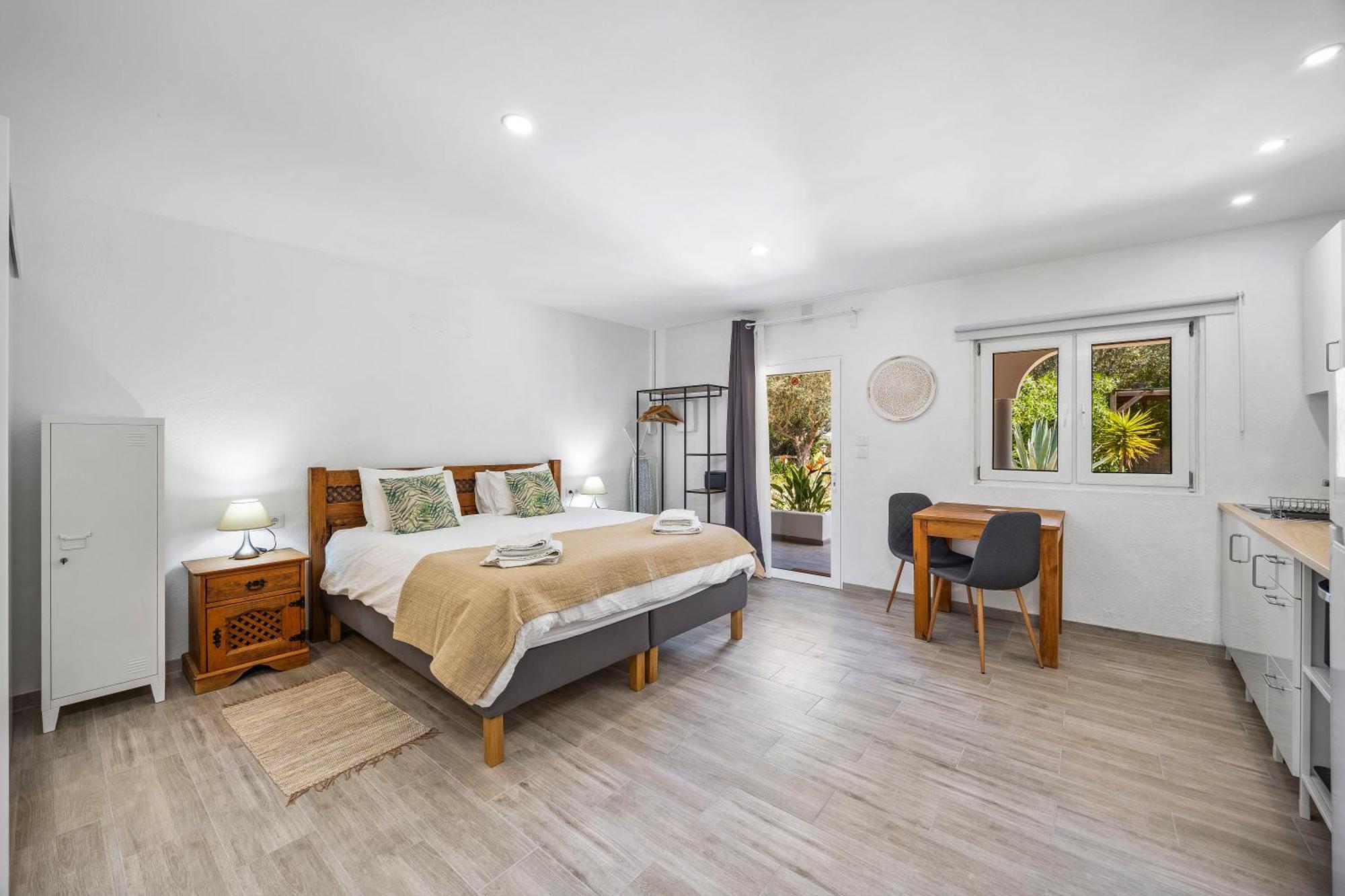 Casa Jardim Oasis Bed & Breakfast
