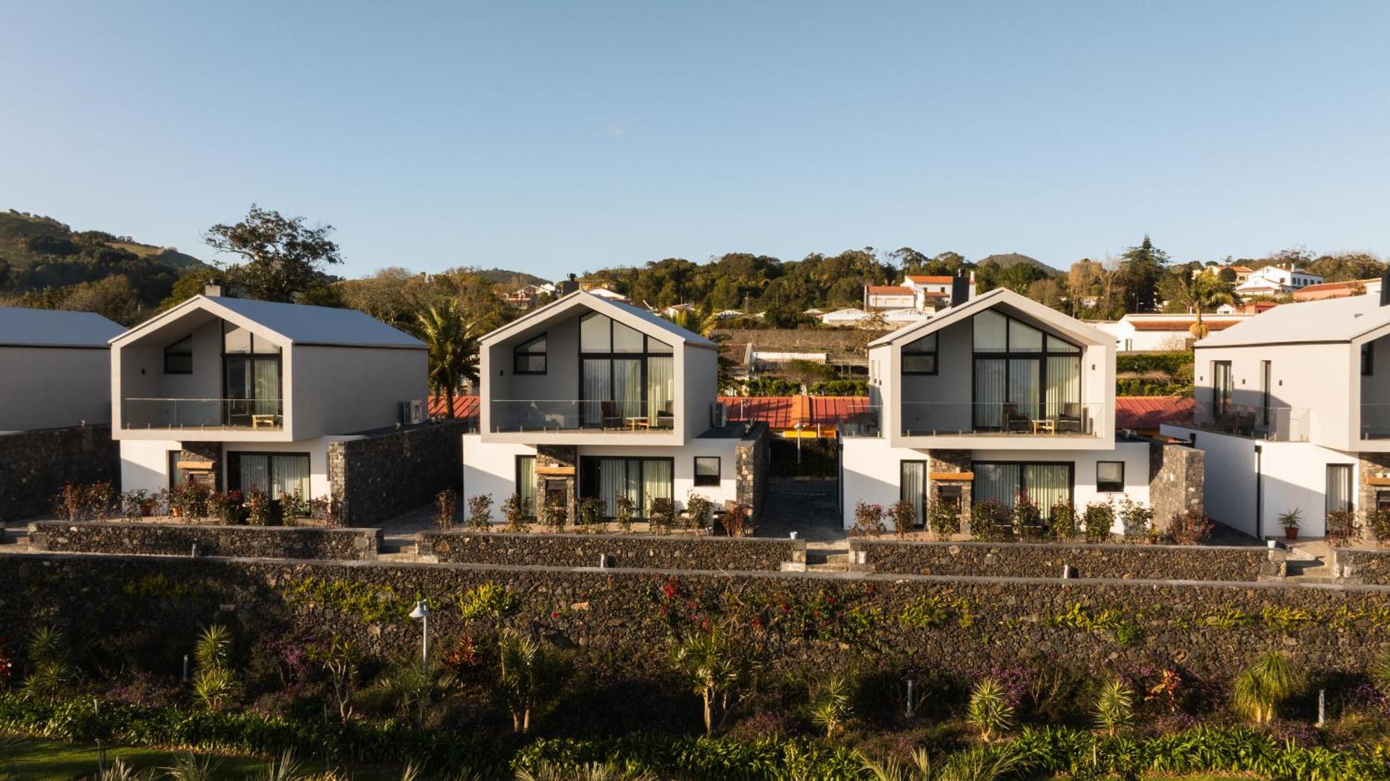 Azores Homes & Hotel