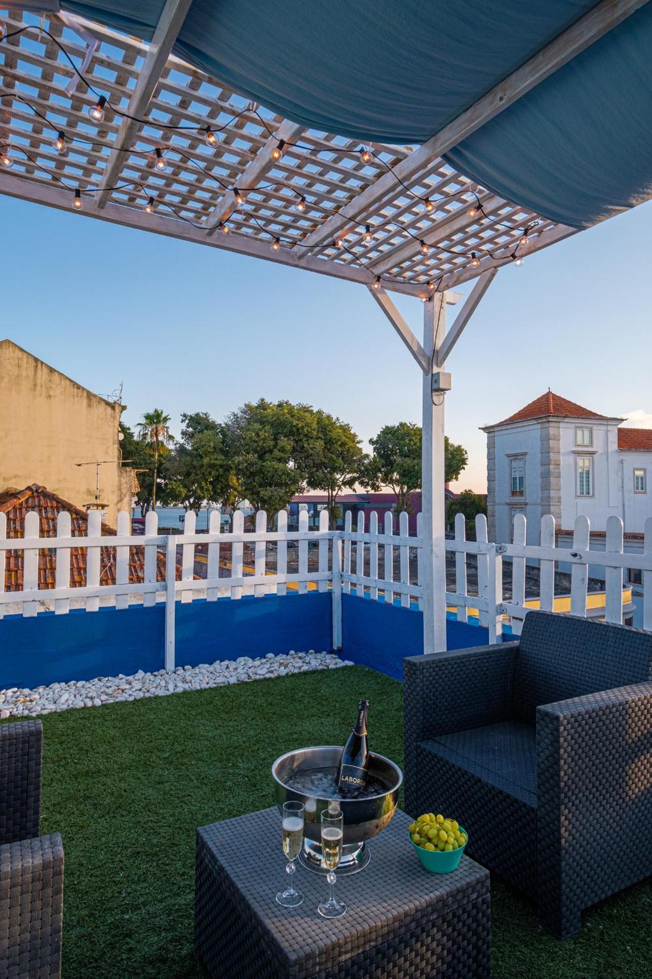 Y Quebedo - Boutique Apartment Setubal