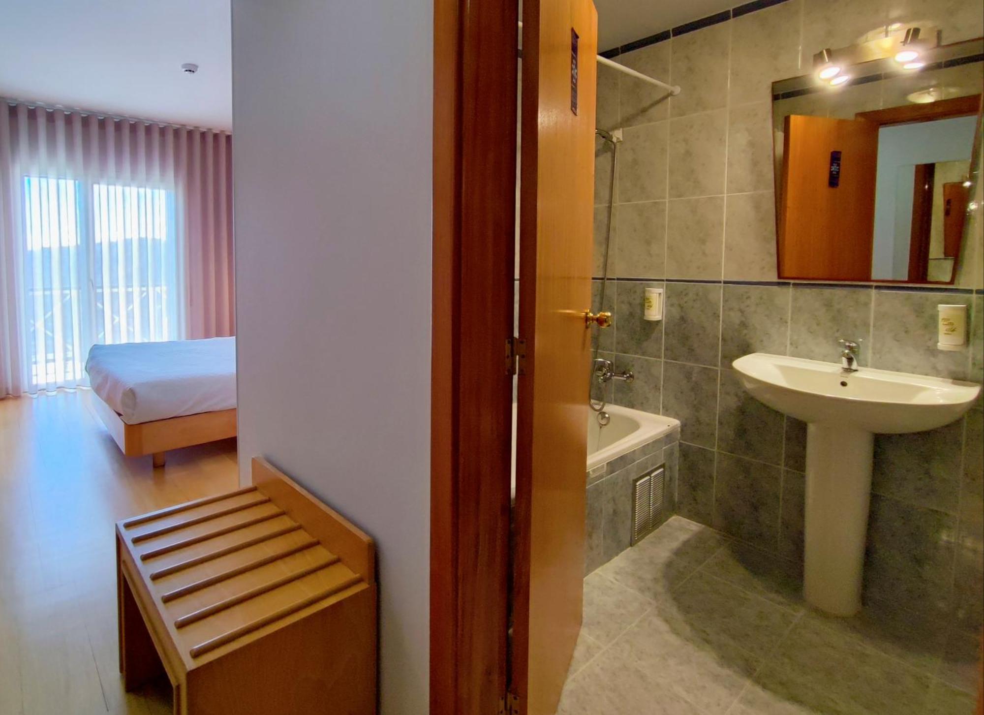 Miracastro Hotel