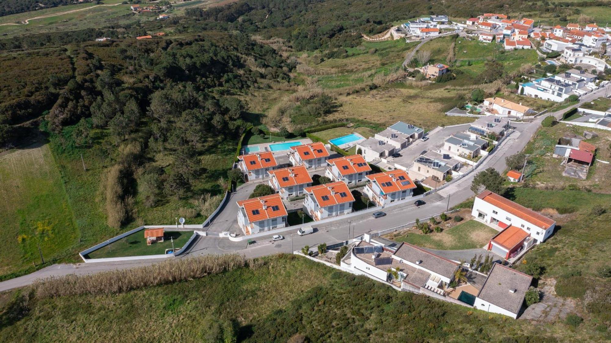 Tradewinds - By Sch Sao Martinho do Porto