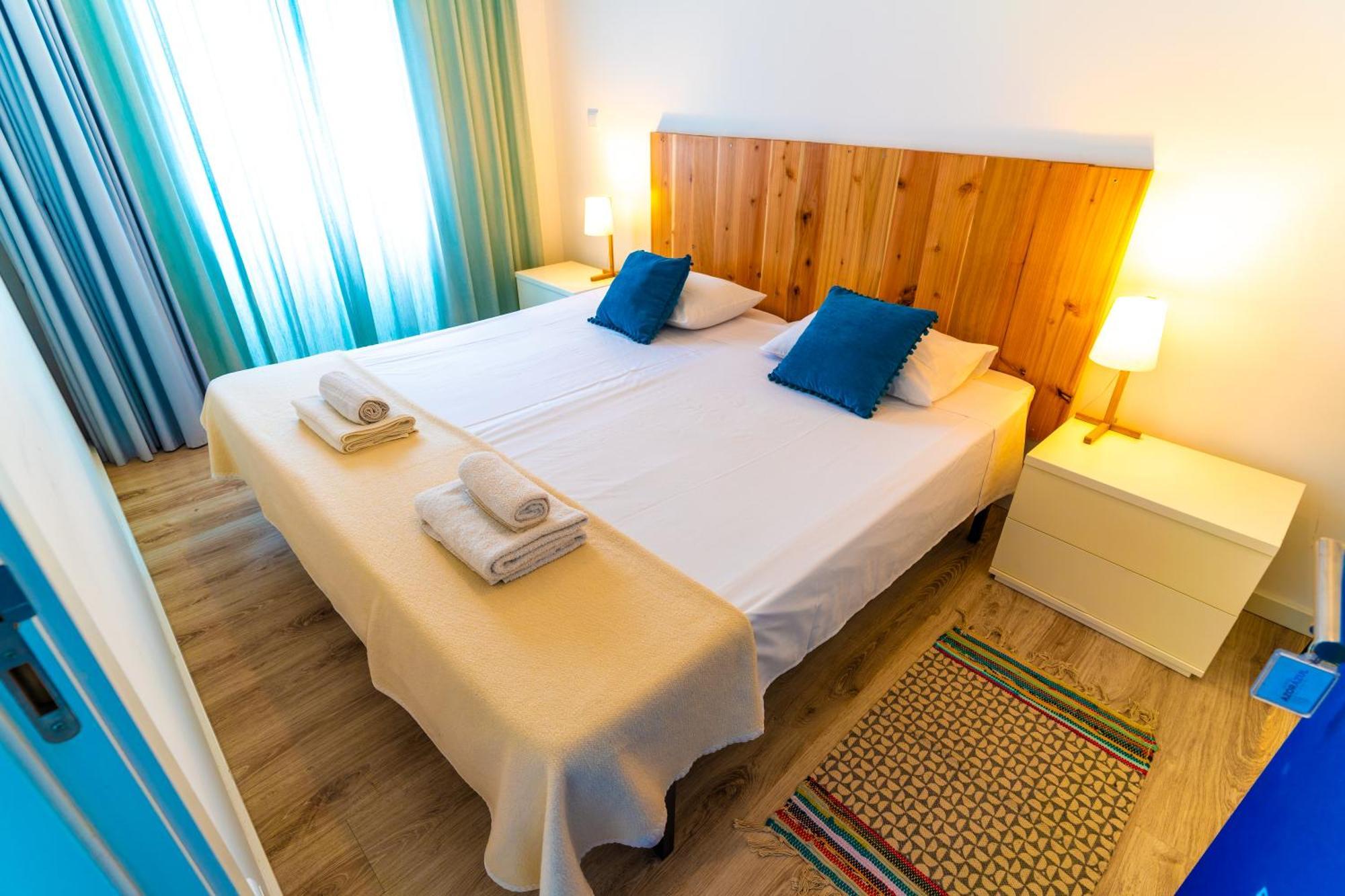 Hostel Azorazul - Pool &