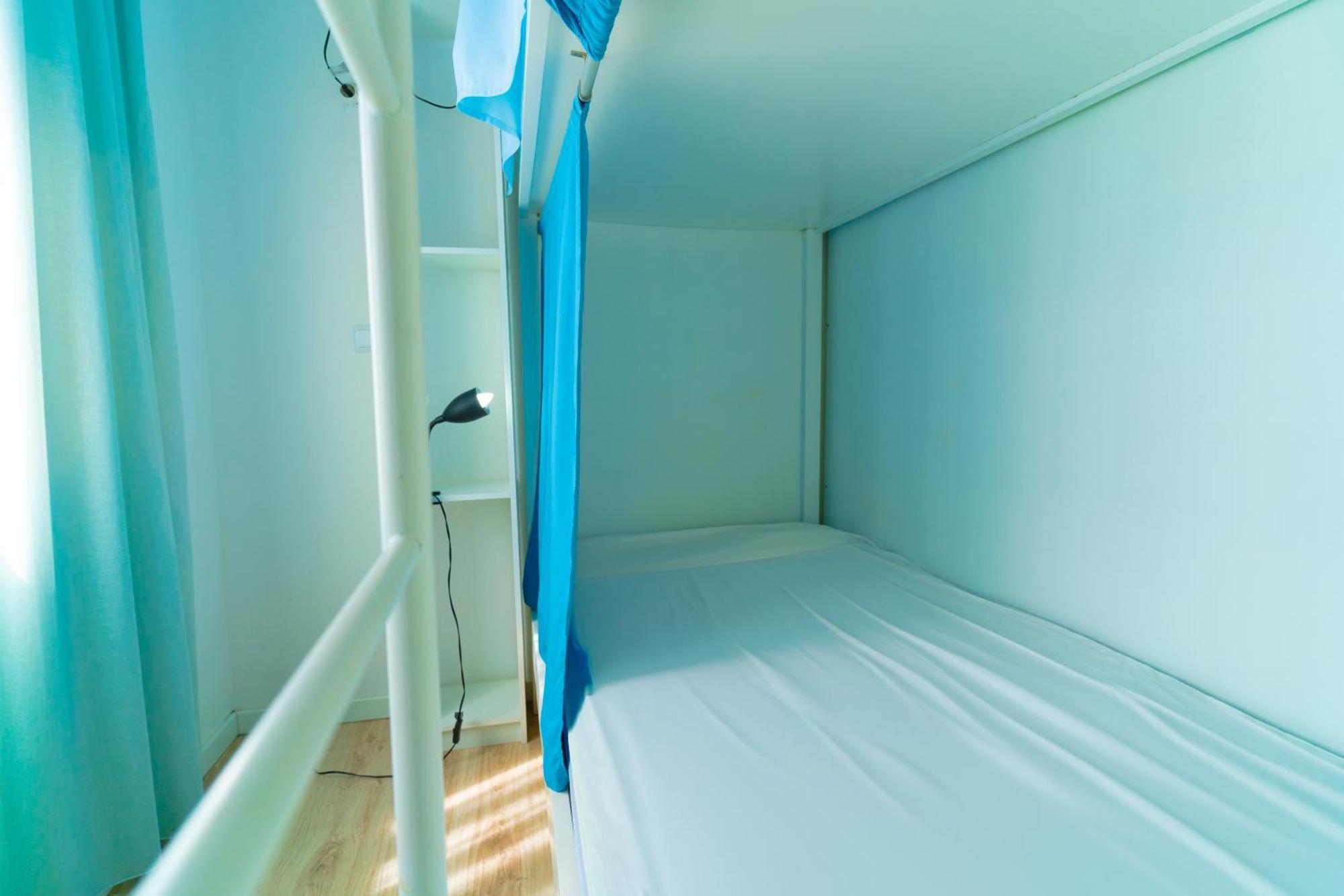Hostel Azorazul - Pool &
