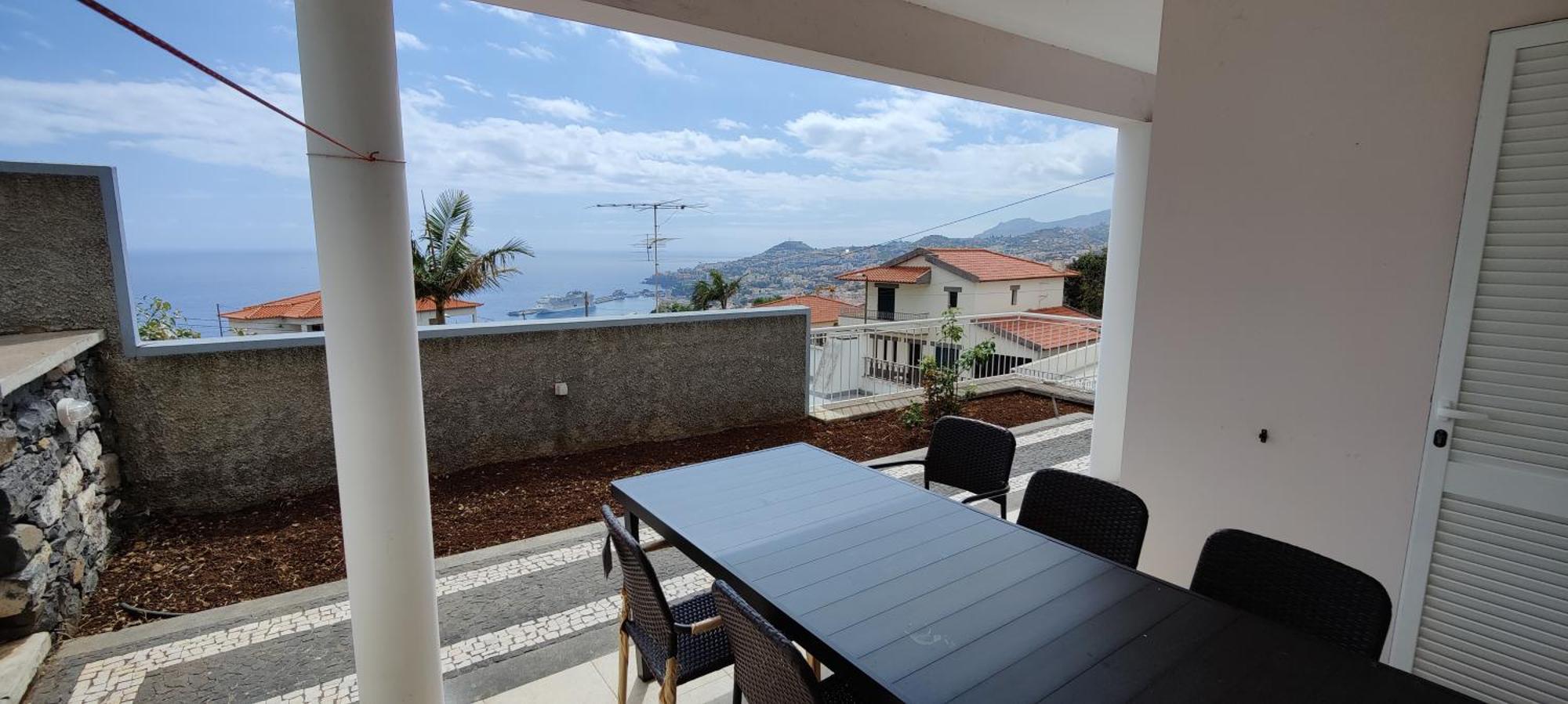 Villa Madeira Mit Blick Auf Den Hafen *