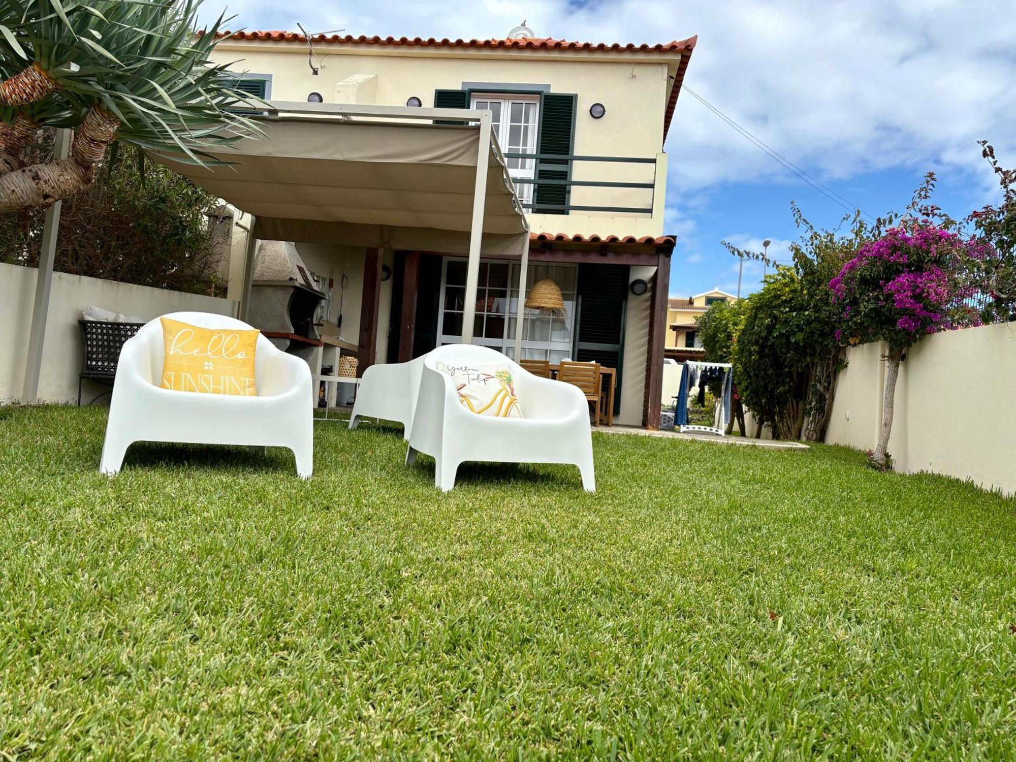 Oliveira's Holiday home *