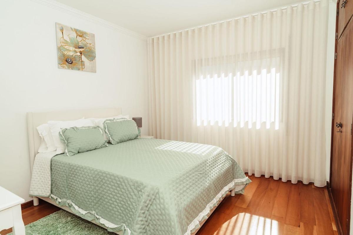 Moledo's Sea House Apartment