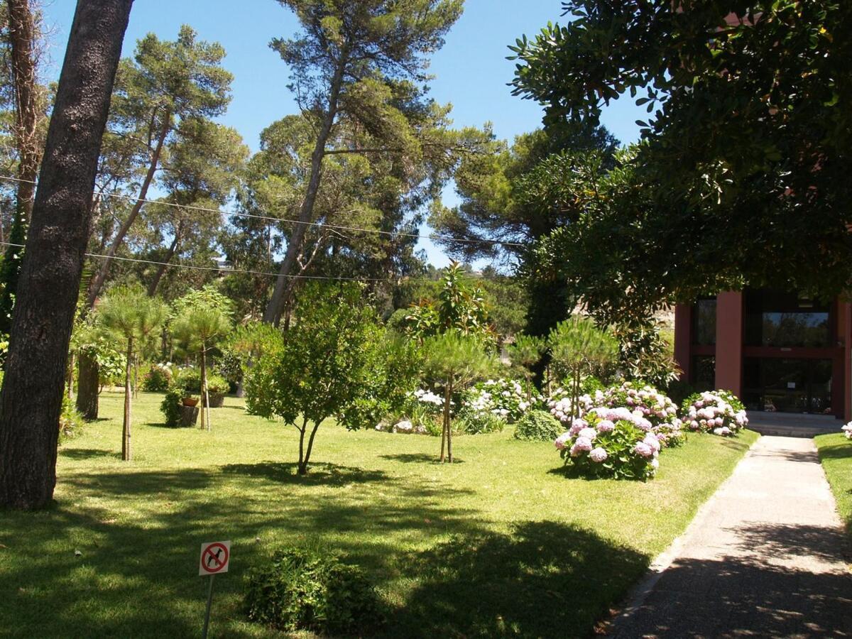 Exclusive Beachfront House * Almada