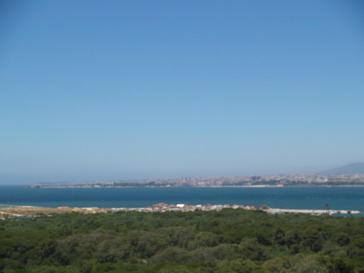 Apartment Exclusive Beachfront House Almada