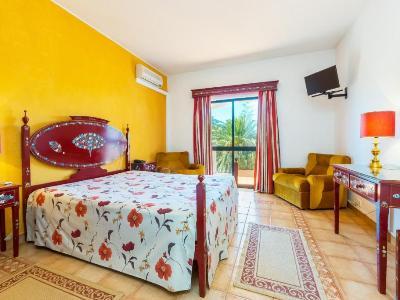 Hotel Sol E Serra