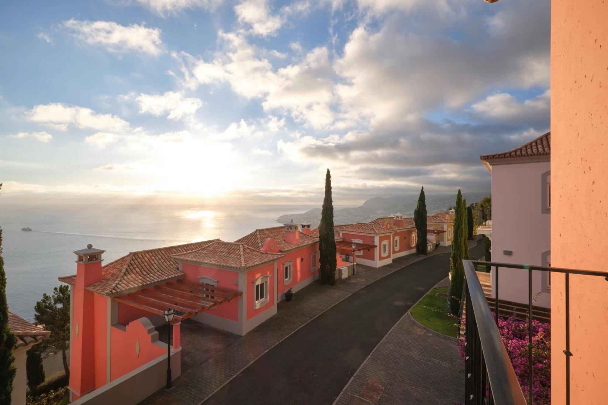Palheiro Village Holiday park 5*