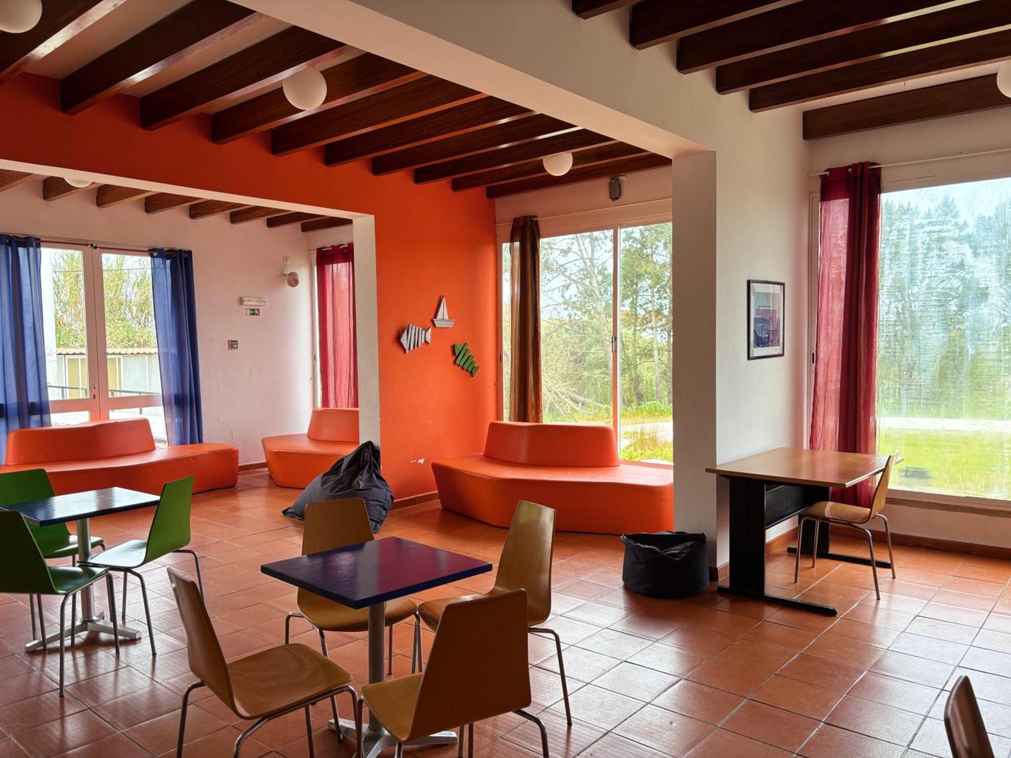 Hostel Hi - De Juventude Almograve