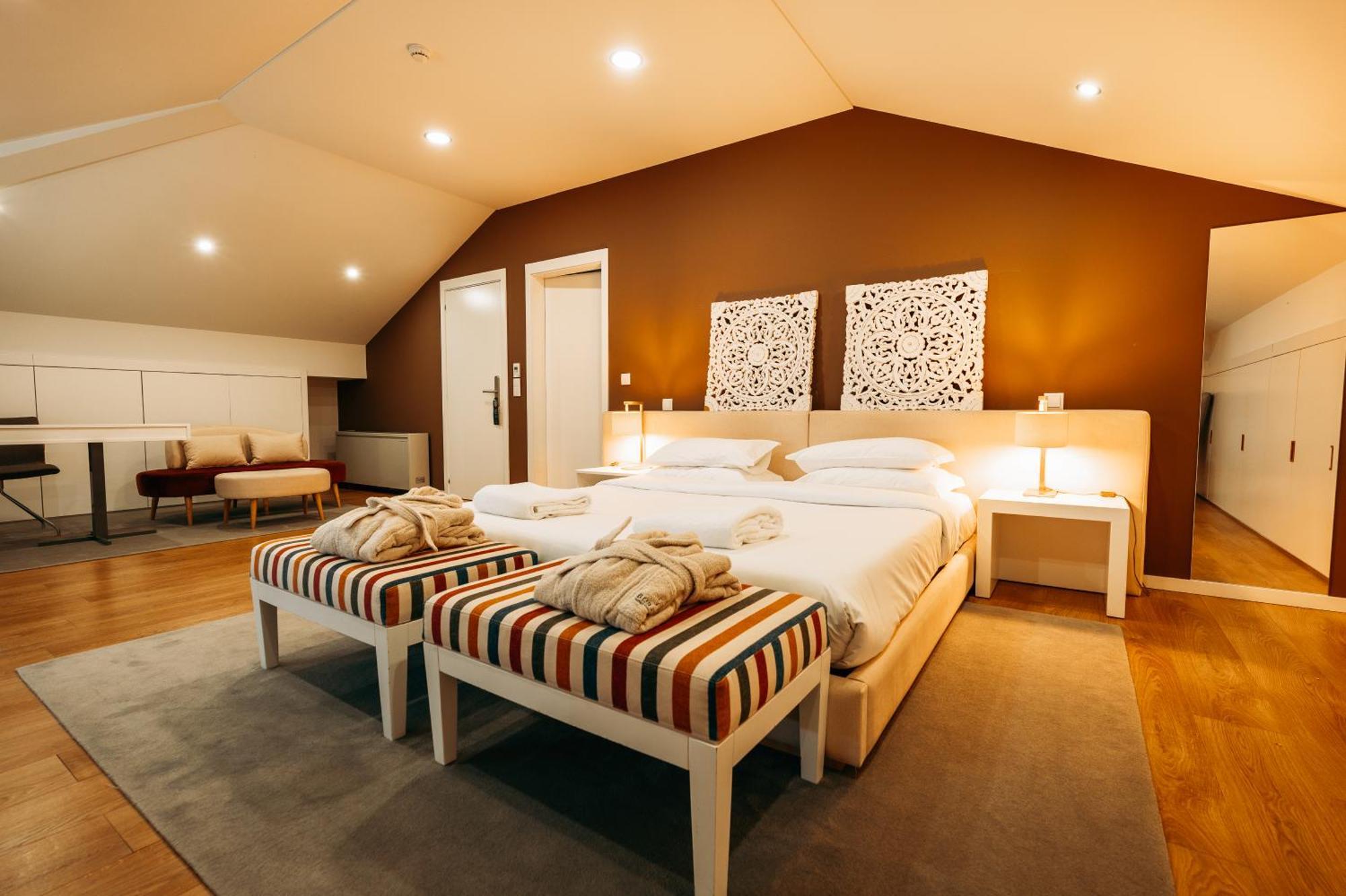 Bed & Breakfast Borralha Hotel, Restaurante &