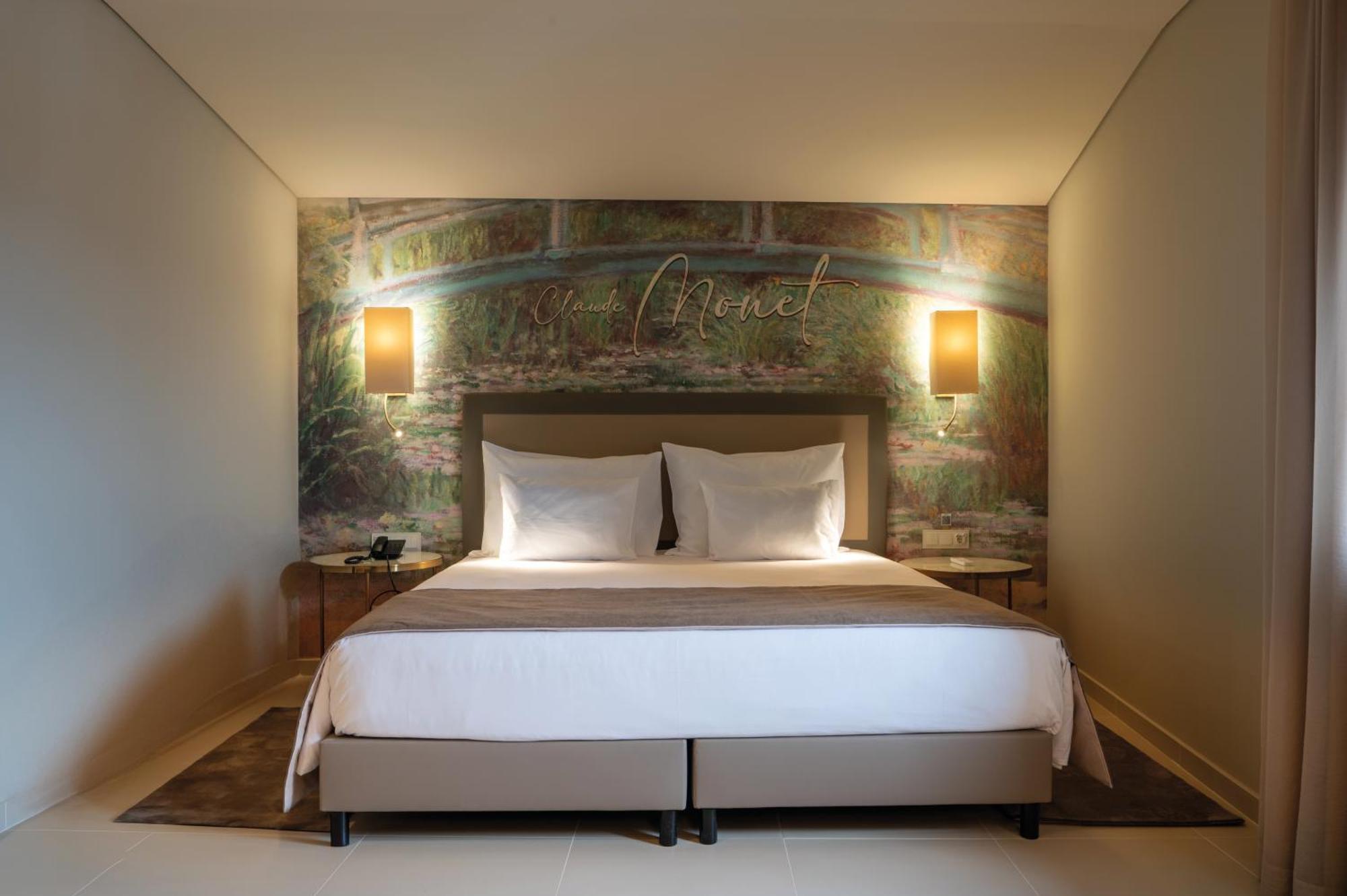 Hotel Gale Collection