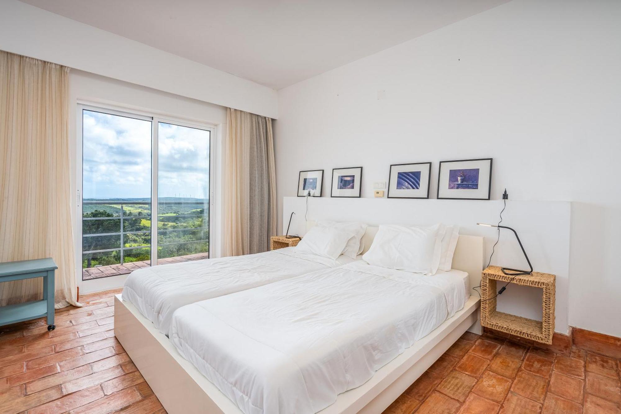 Alto Da Lua Bed & Breakfast