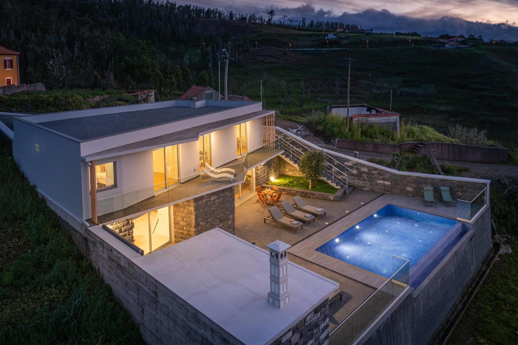 With Pool And Sea View - Da Ribeira Da Vaca Calheta (Madeira)