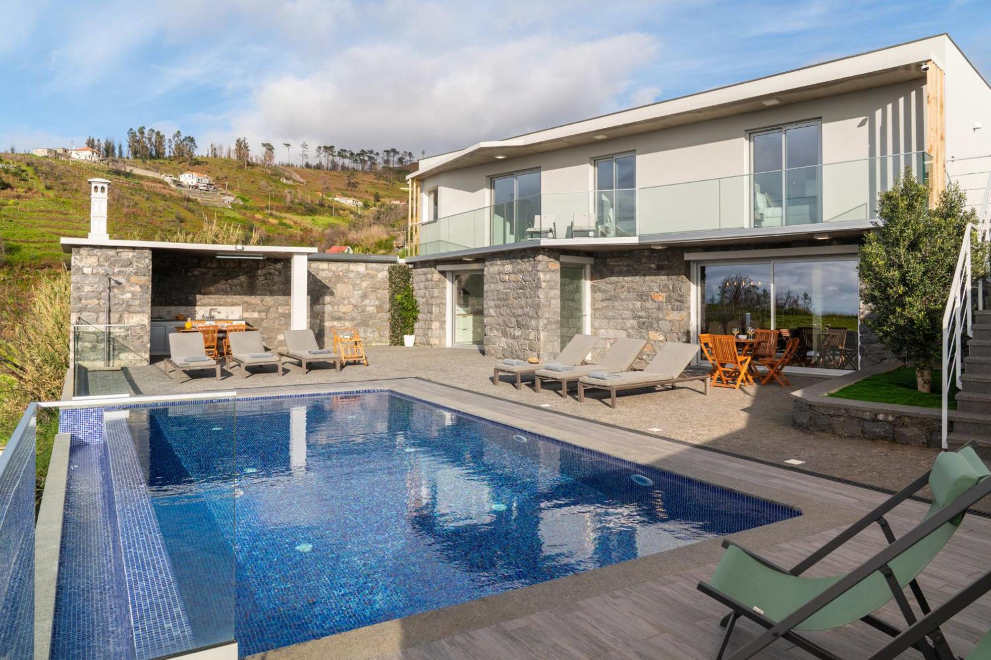 With Pool And Sea View - Da Ribeira Da Vaca
