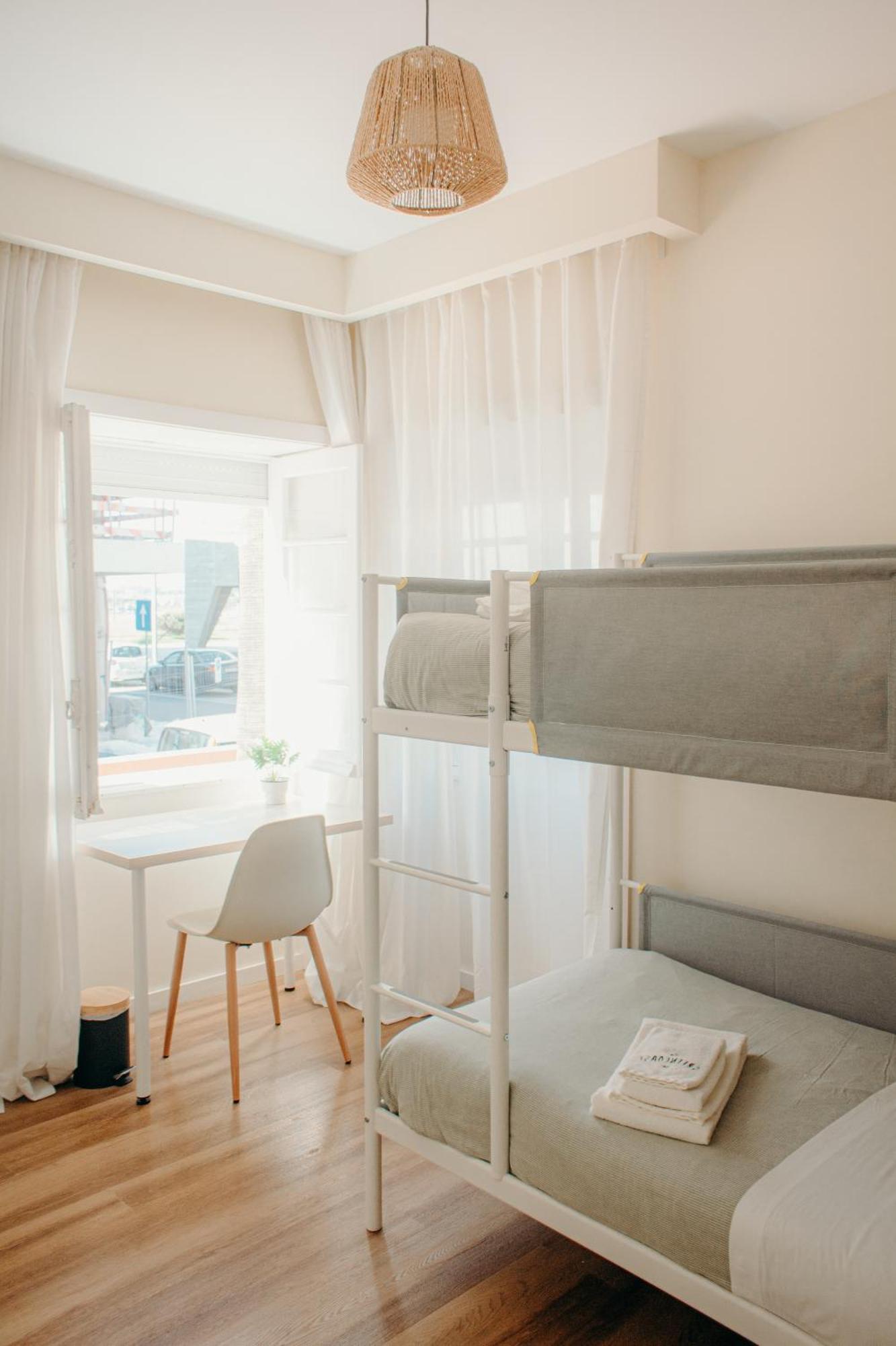 Green Coast Surf House Espinho (Aveiro)