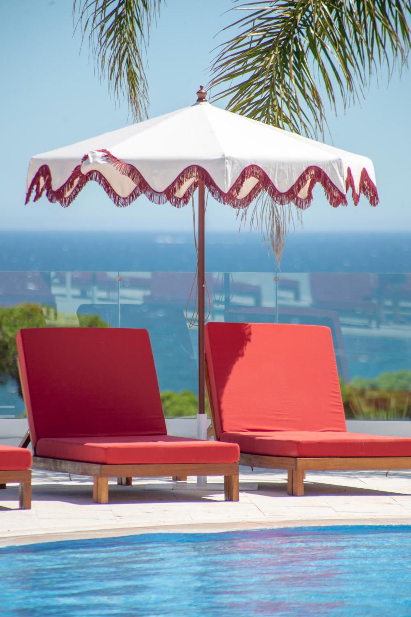 D'agua Beachfront