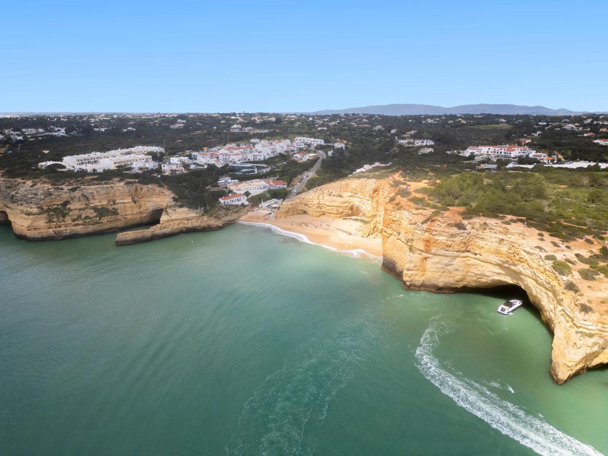 Townhouse Crystal Bay By Algarve Vacation Benagil