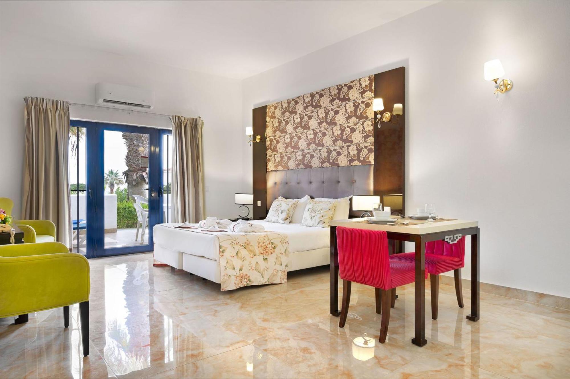 Grand Muthu Oura View Club