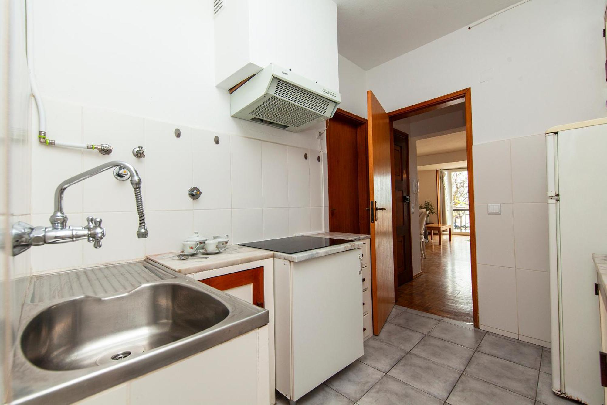 Rising Sun Apartment *