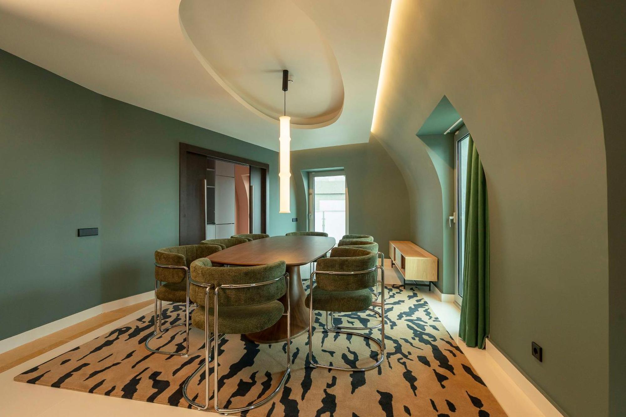 Cenica Hotel, Curio Collection By Hilton Hotel Oporto