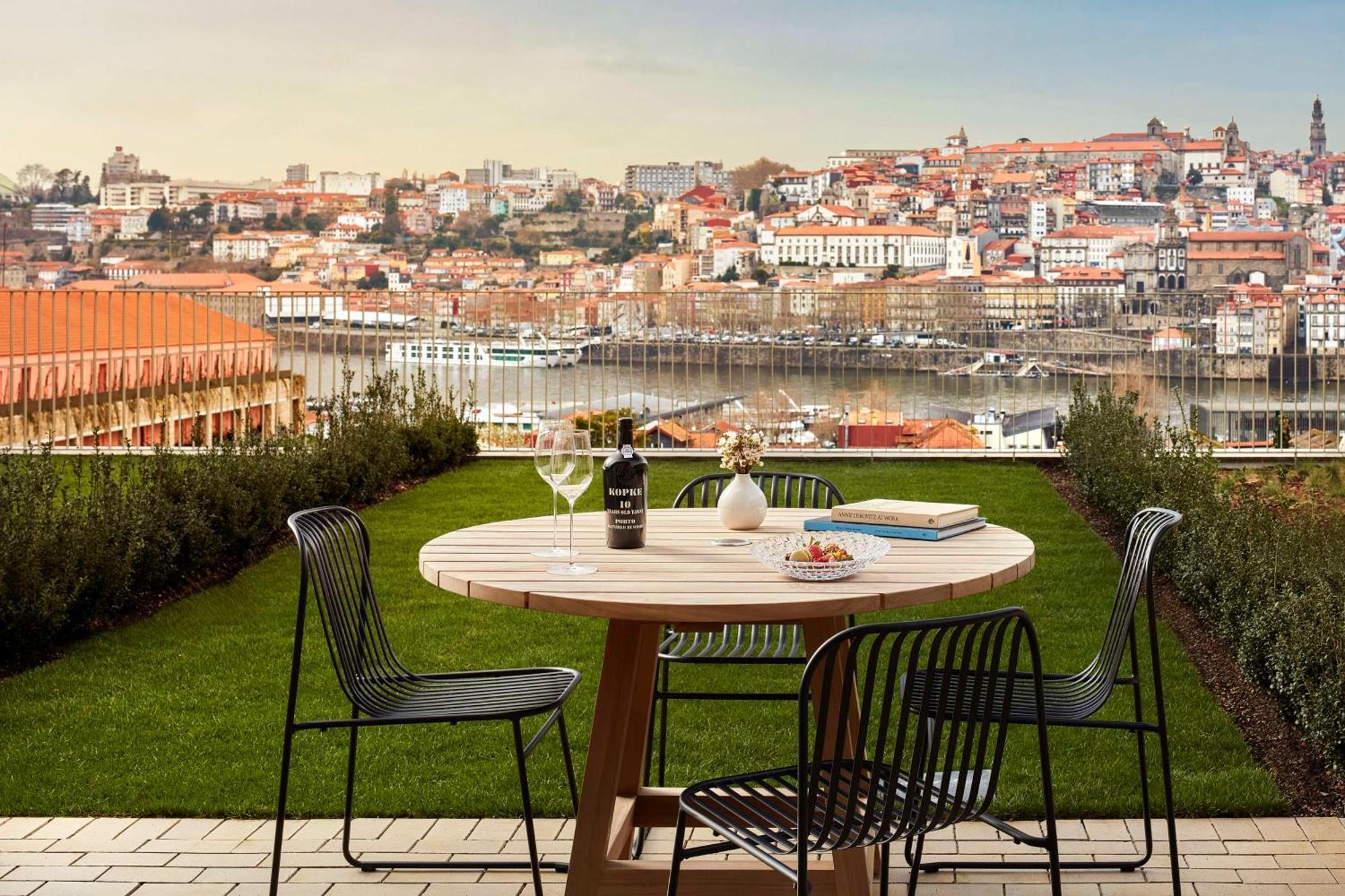 Tivoli Kopke Porto Gaia Hotel 5*