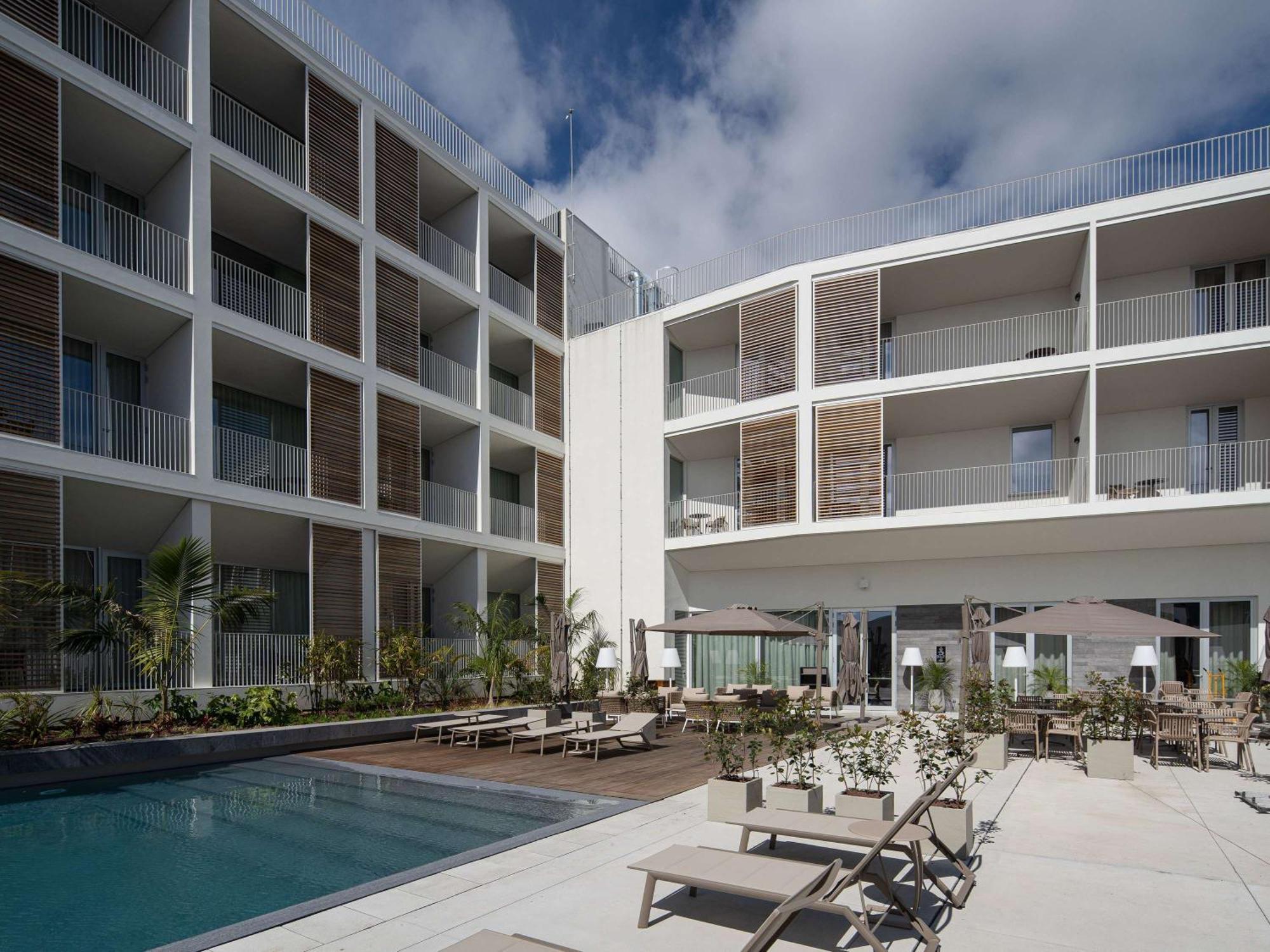 Mercure Azores Hotel