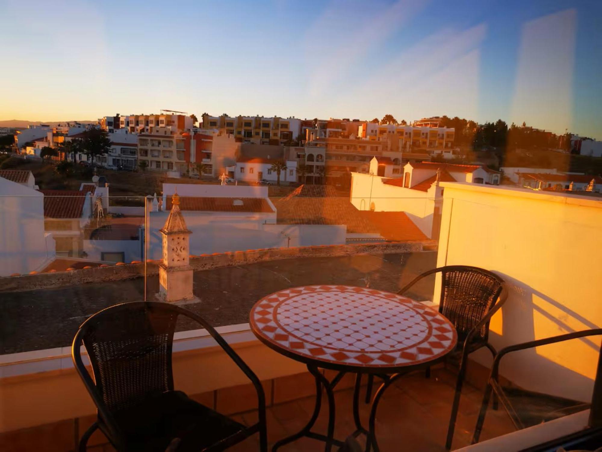 River View Terrace Villa *