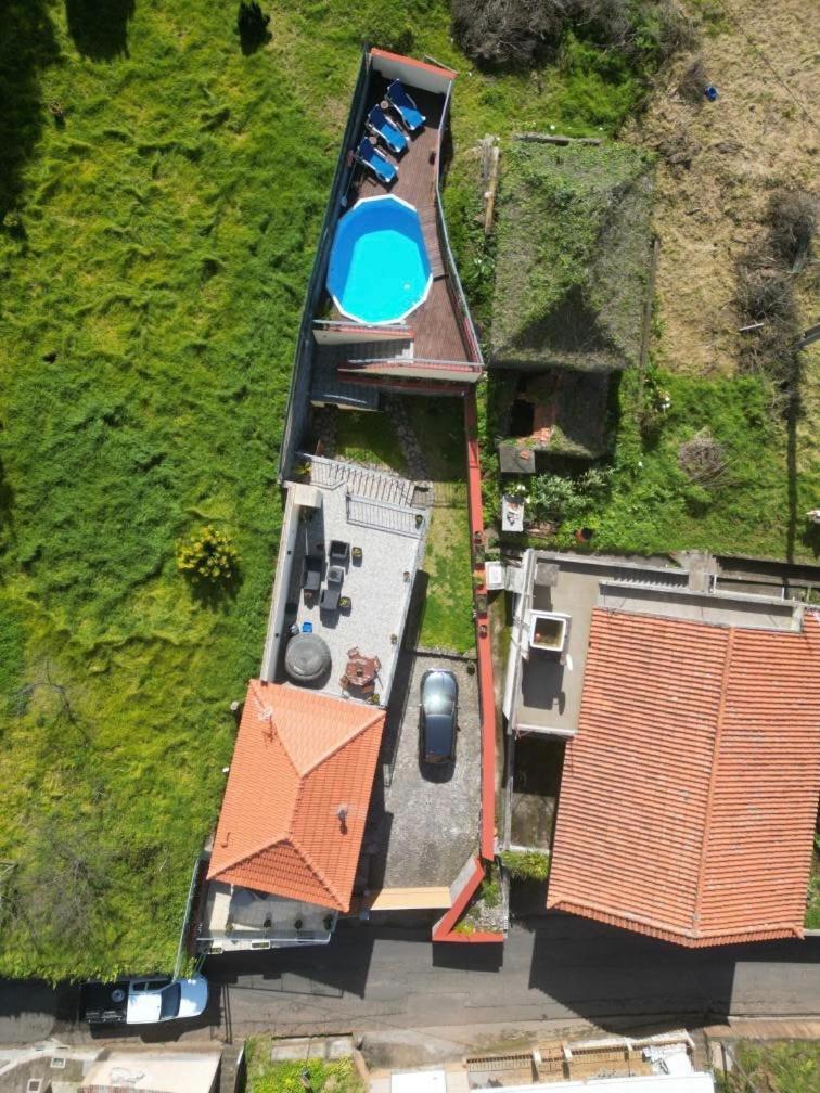 Casa Do Terno Com Piscina Casa de férias