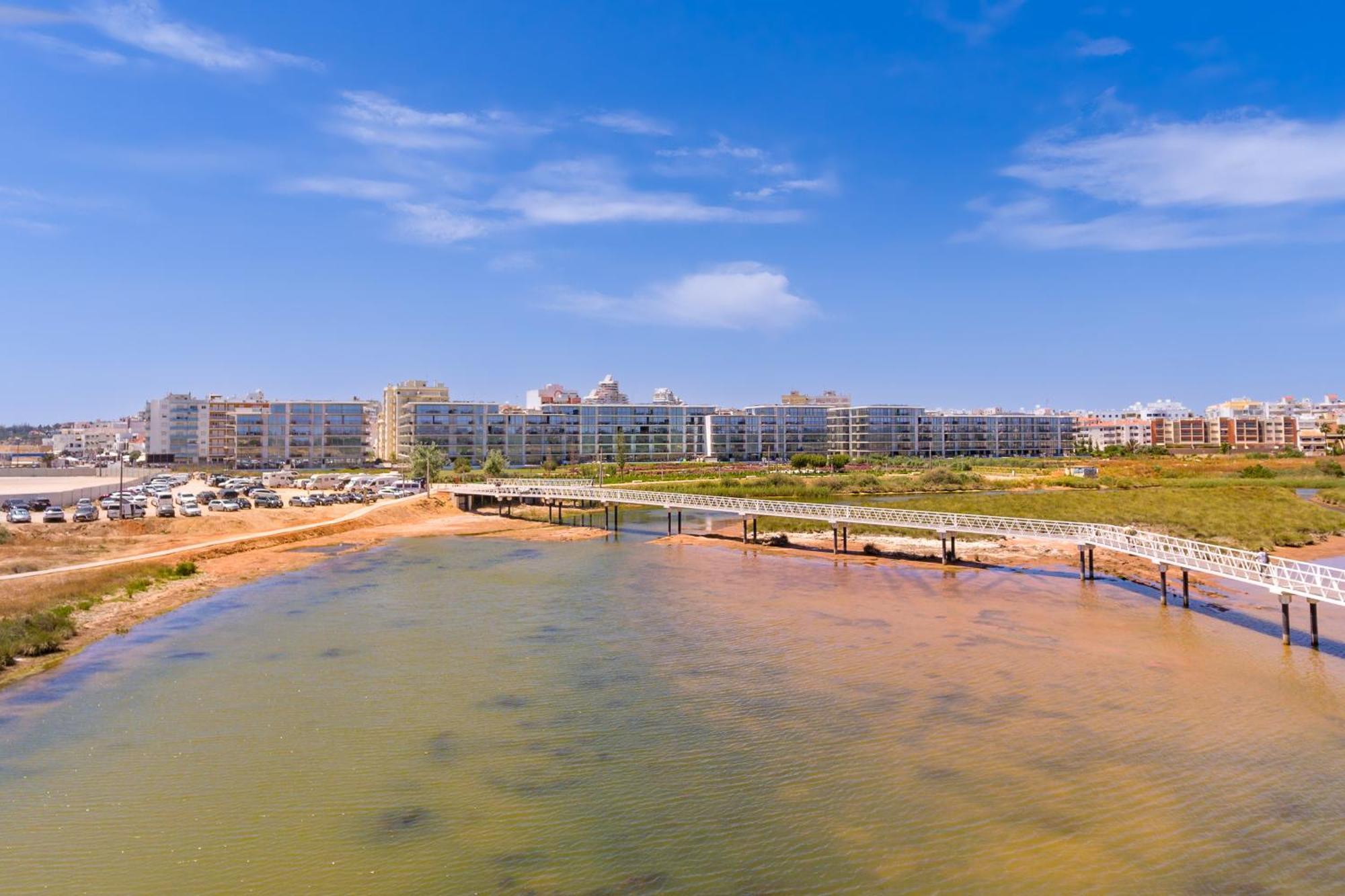Bayline - Heated Indoor Swimming Pool - - By Bedzy Apartamento Armacao de Pera