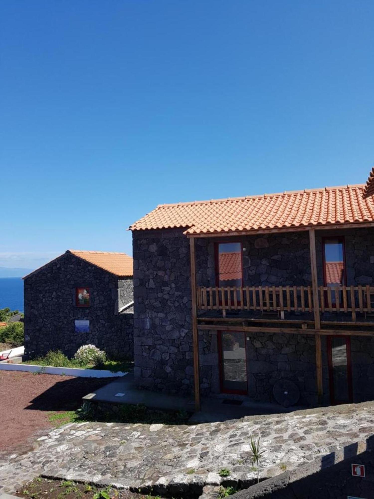 Amazing Quadruple With Sea View In *