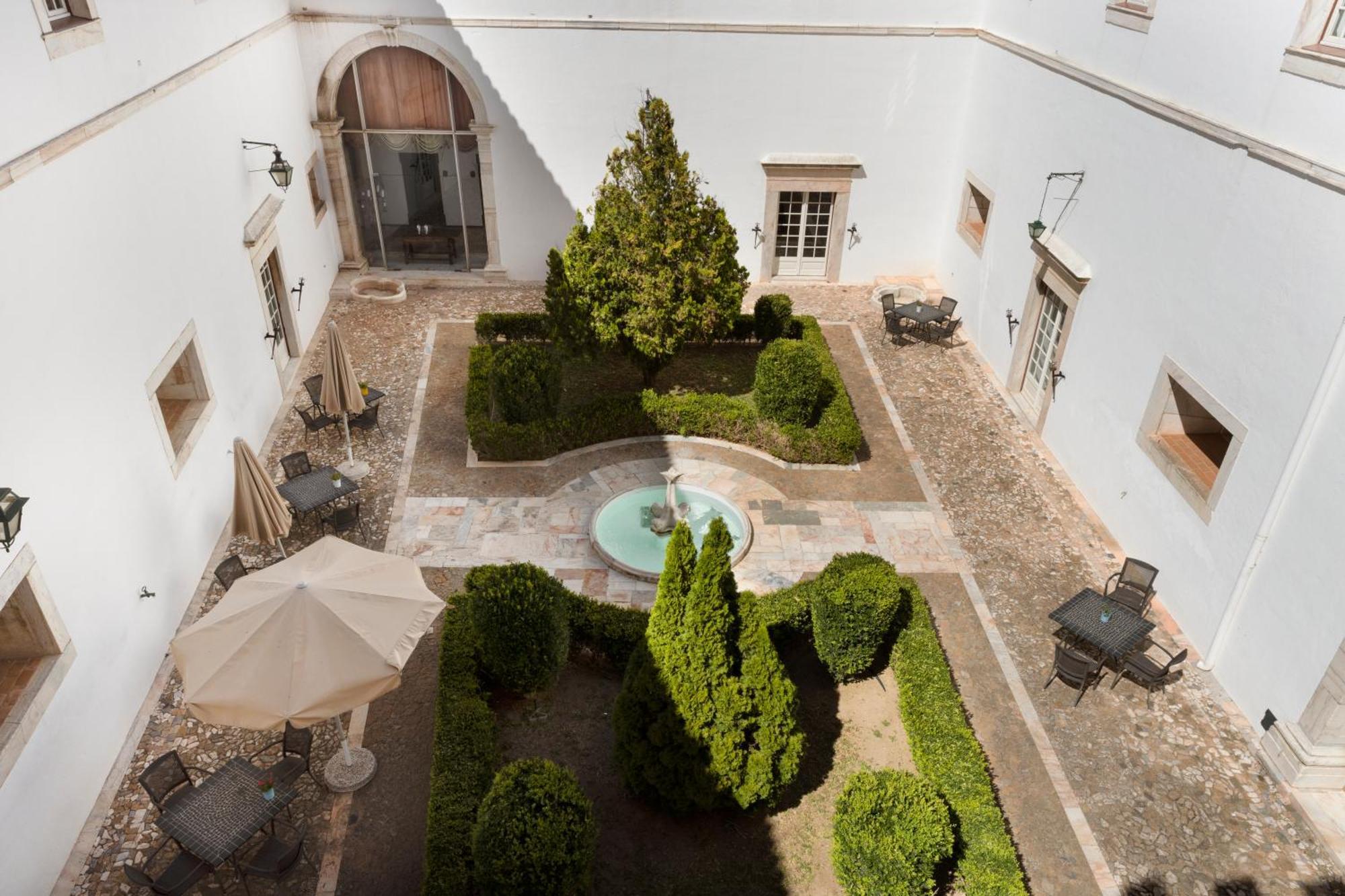 Castelo De 4*
