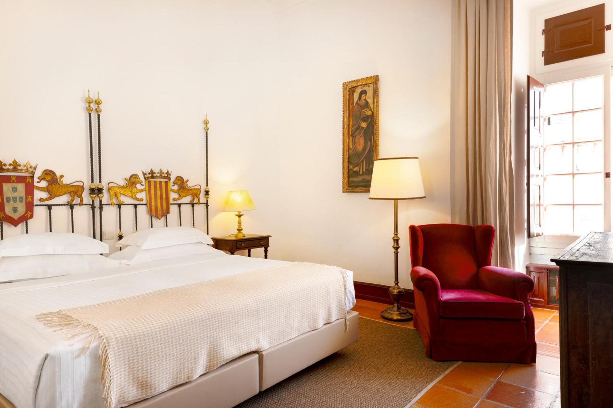 Castelo De Hotel 4*