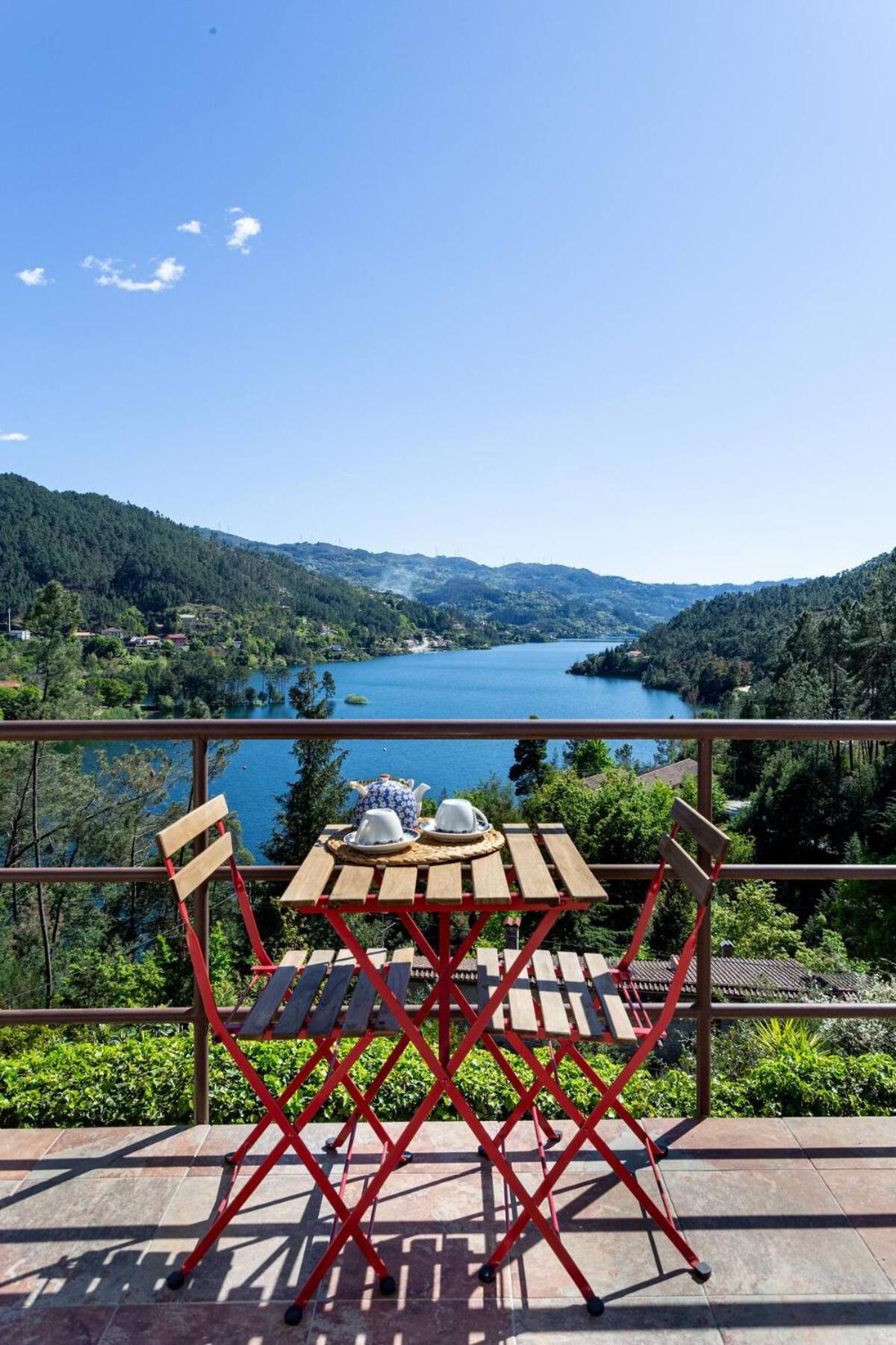 Mountain Views By Casas Gerês