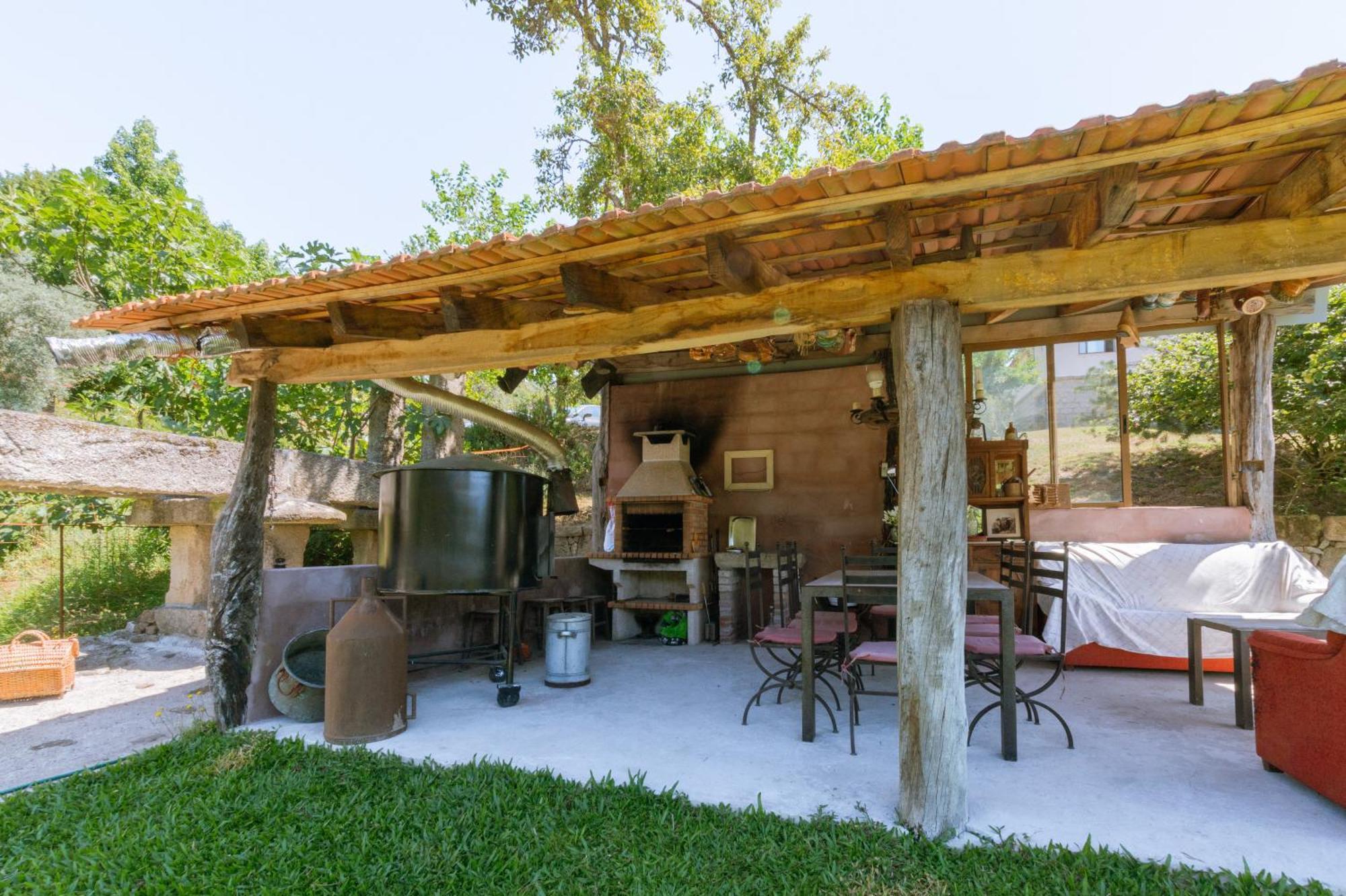 Agrofarm With Animals - Qta Entre Sebes Country house