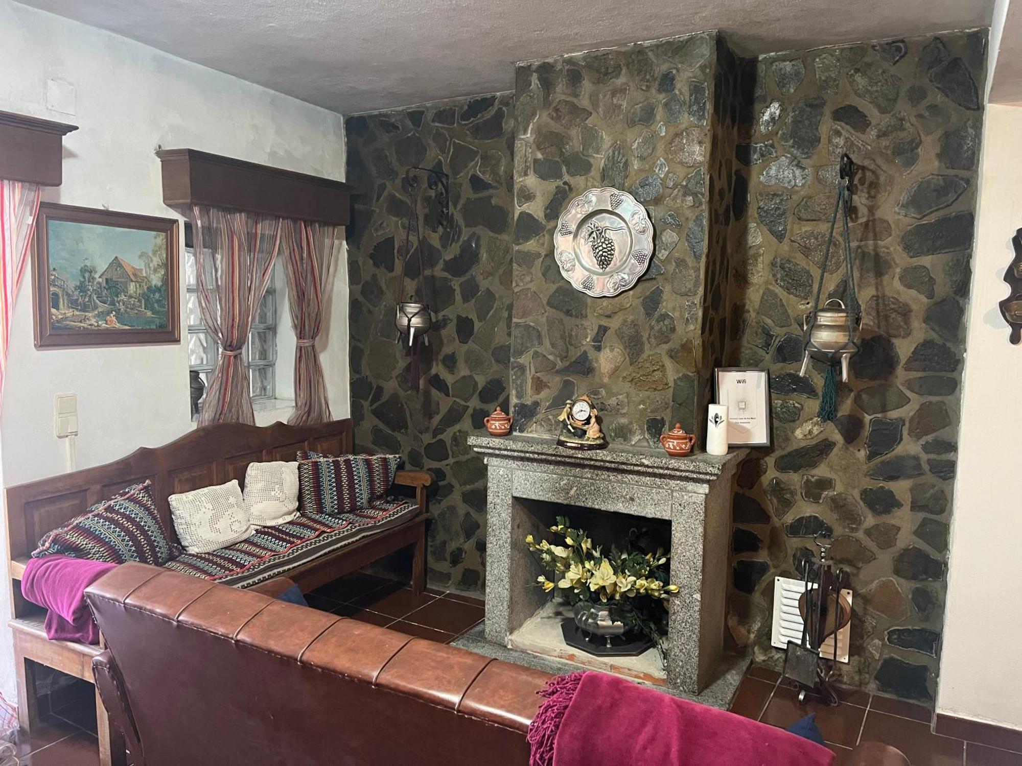 Apartment Casa Da Avo Maria, Largo De Santo Antonio, N 97395al Freixo de Espada a Cinta