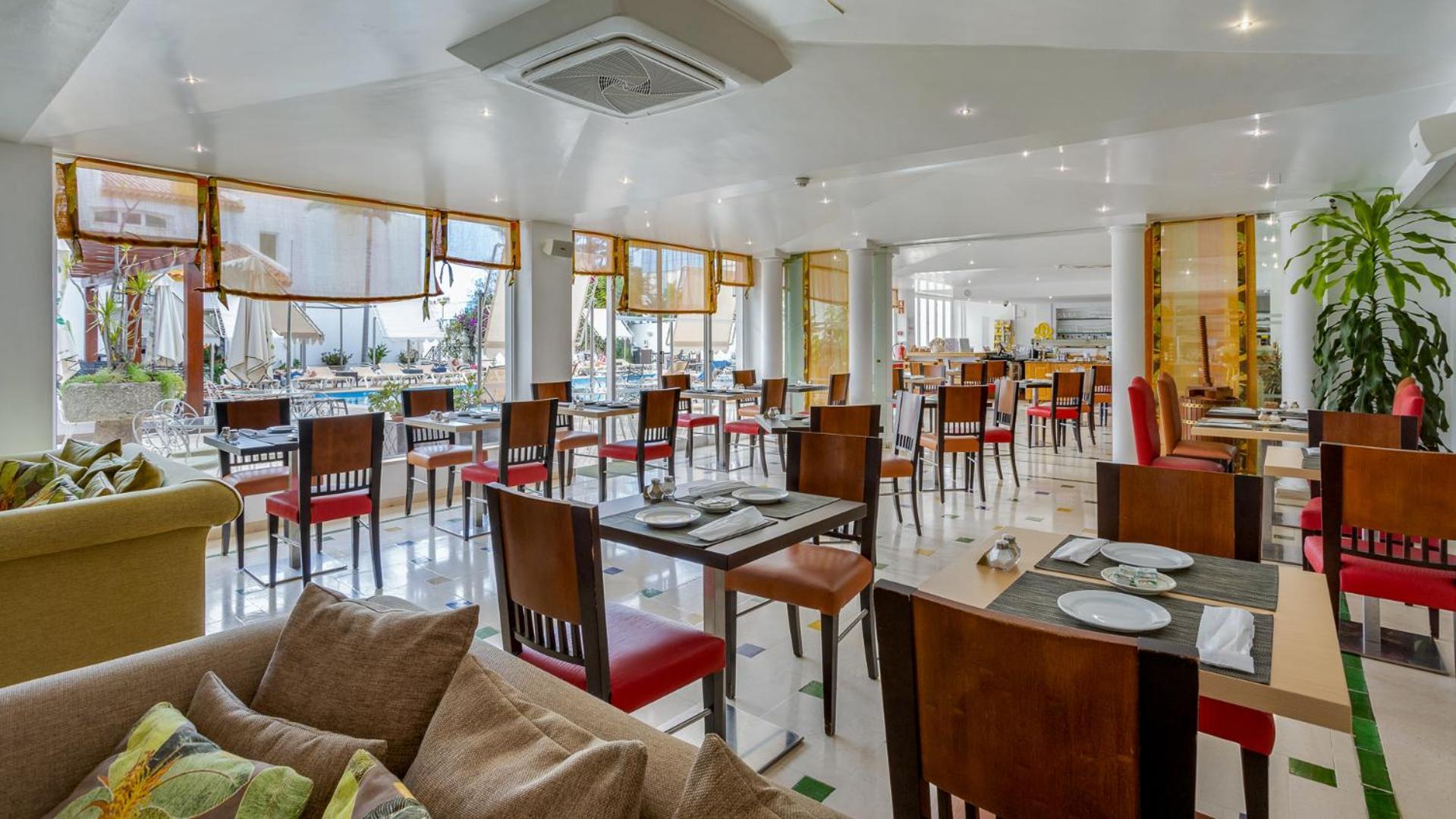 Hotel Do Cerro 4*