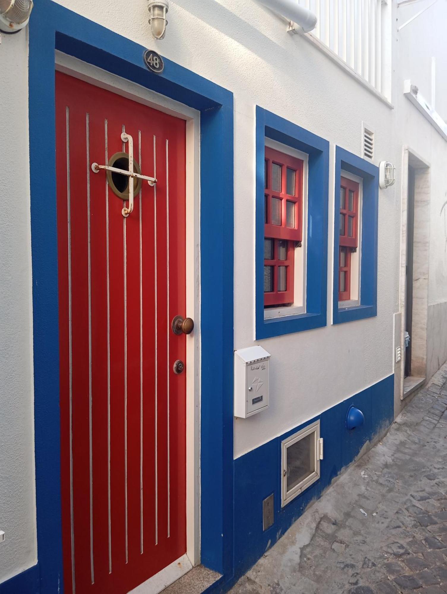 Arthouse Surf Guest house