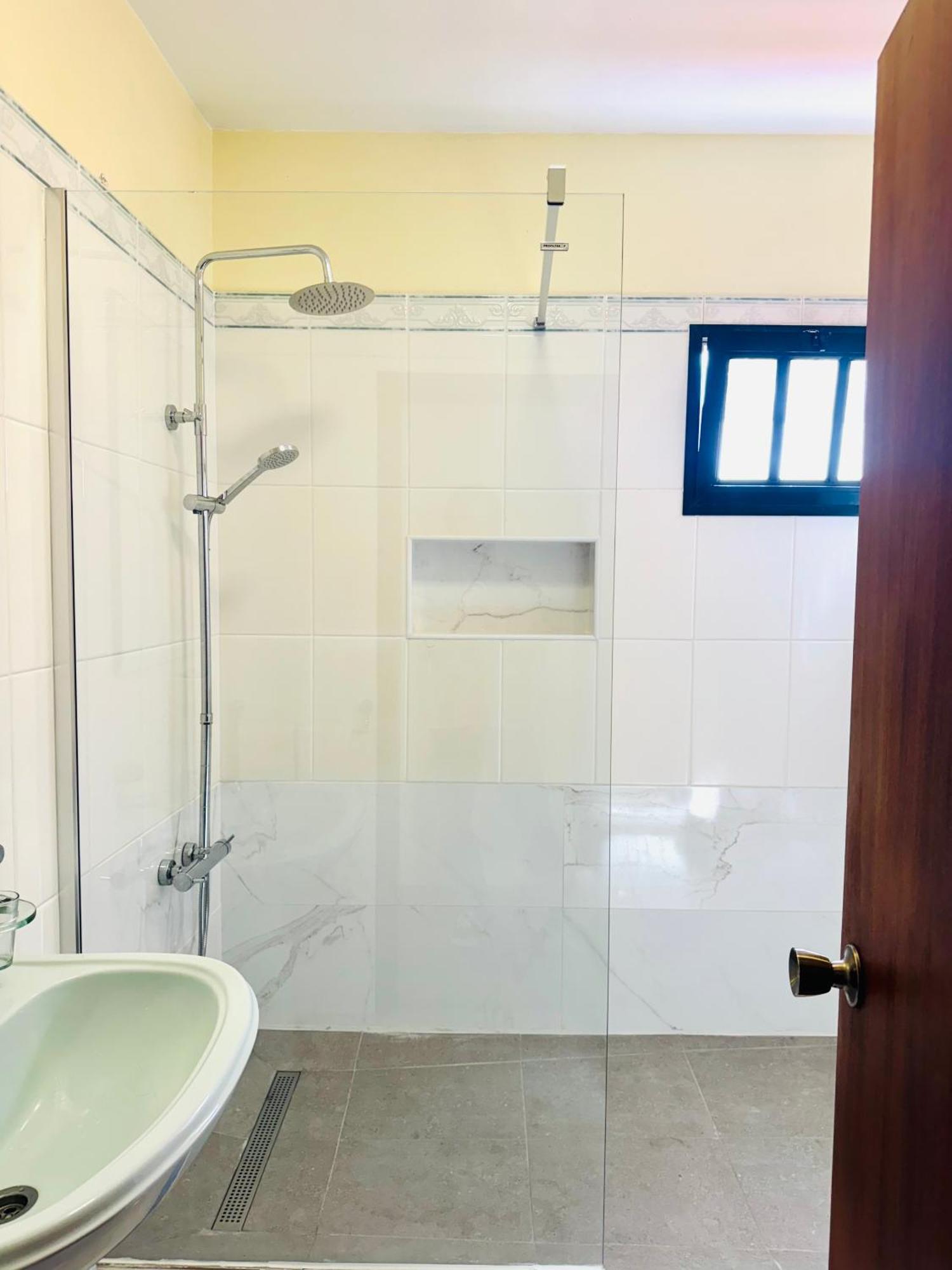 Residencial Santo Antonio Guest house Santa Cruz (Madeira)