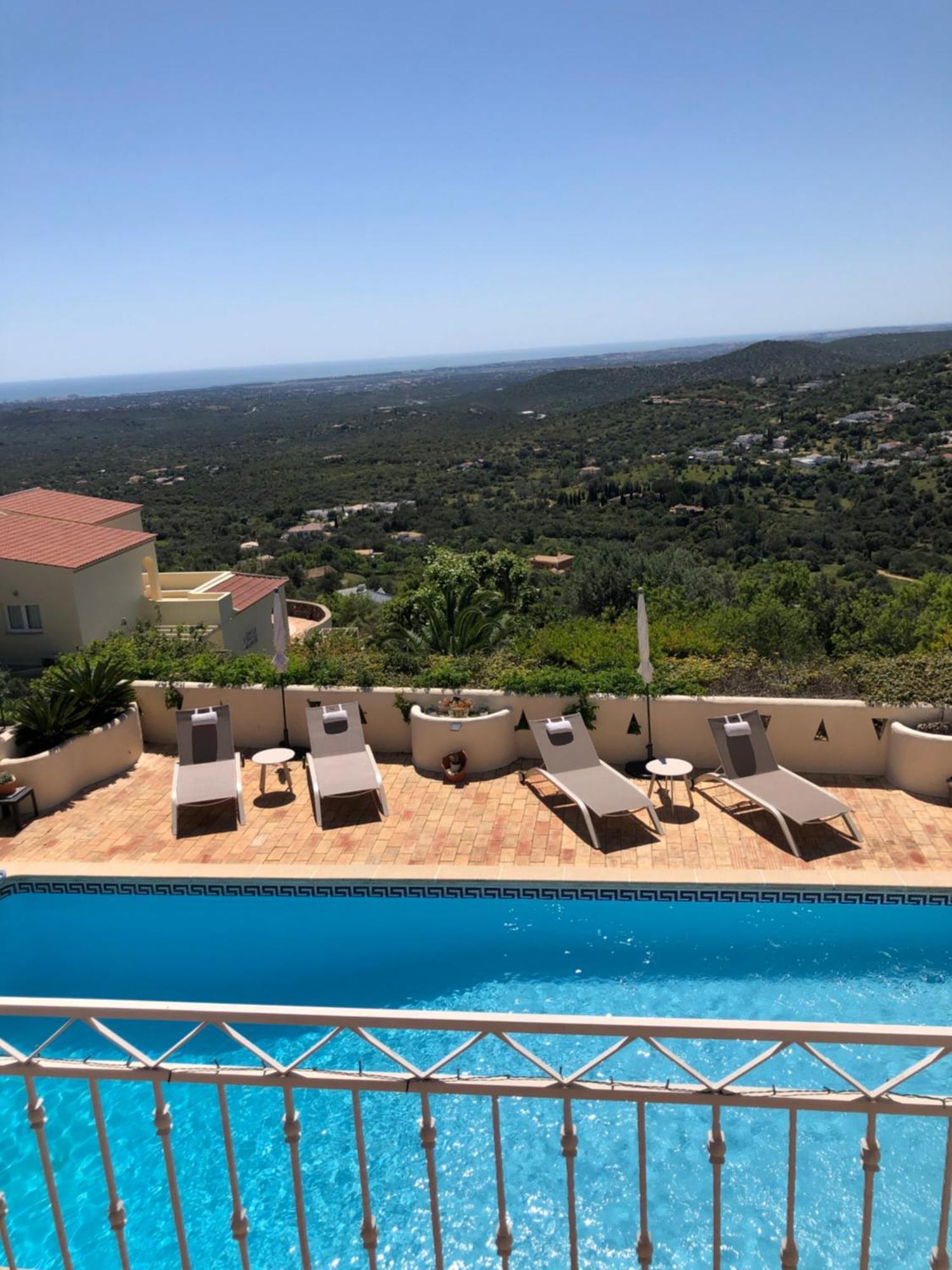 Felicidade Bed & Breakfast *