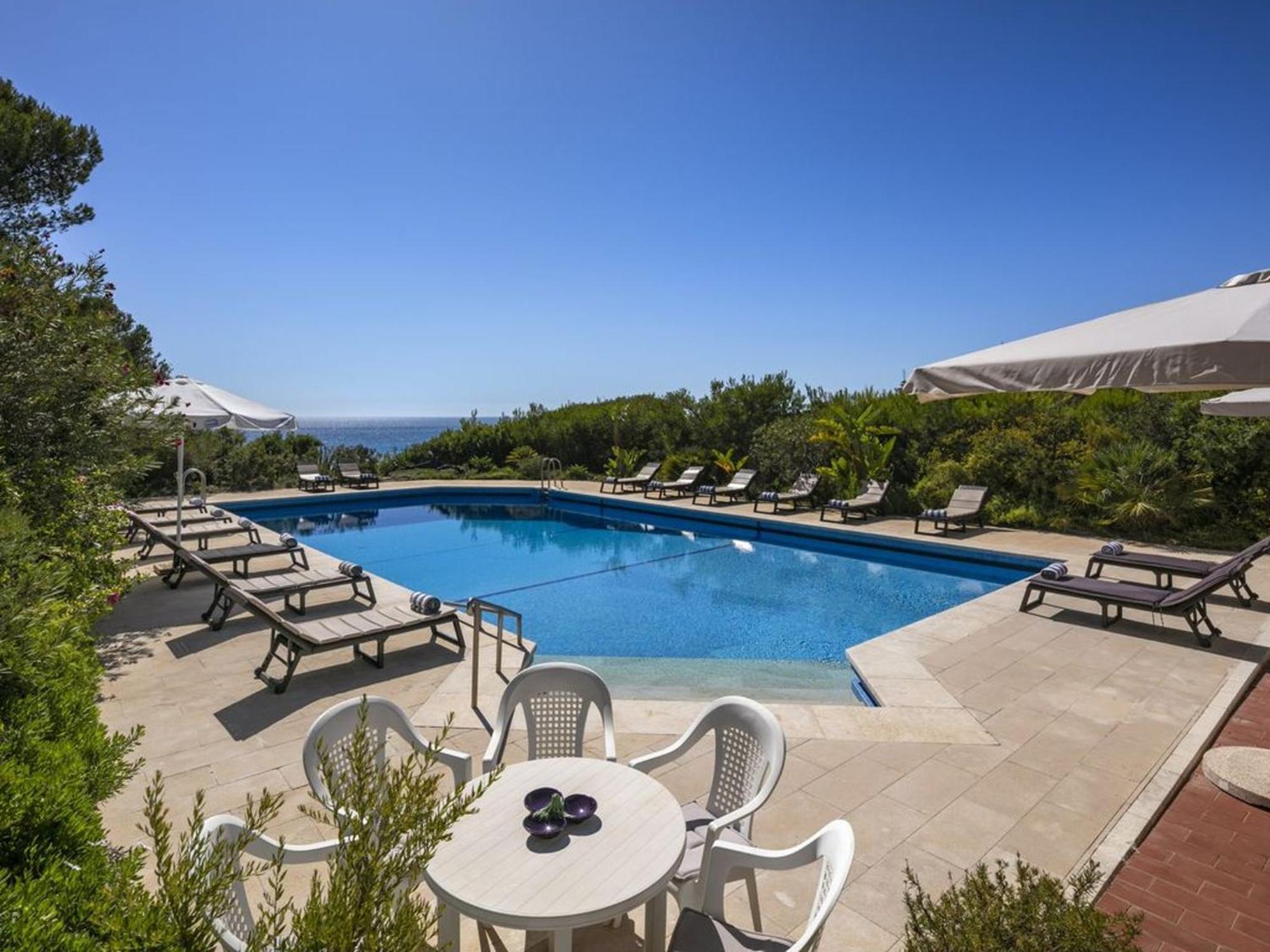 Stunning Oceanview Algarve Villa 9 Bedrooms Villa Quinta Marinha Amazing Location Overlooking Sea Huge Pool Benagil Villa *