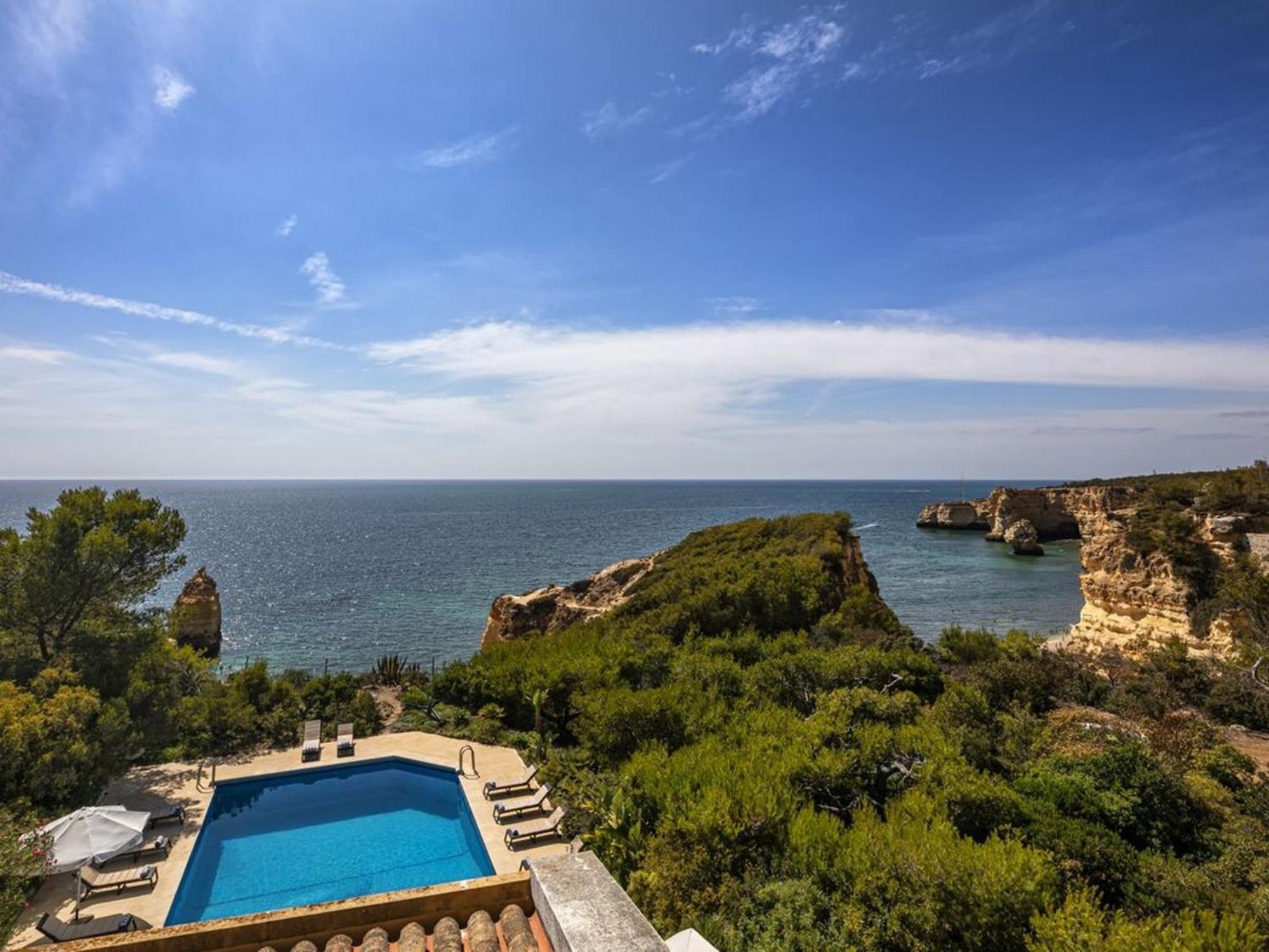Stunning Oceanview Algarve Villa 9 Bedrooms Villa Quinta Marinha Amazing Location Overlooking Sea Huge Pool Benagil