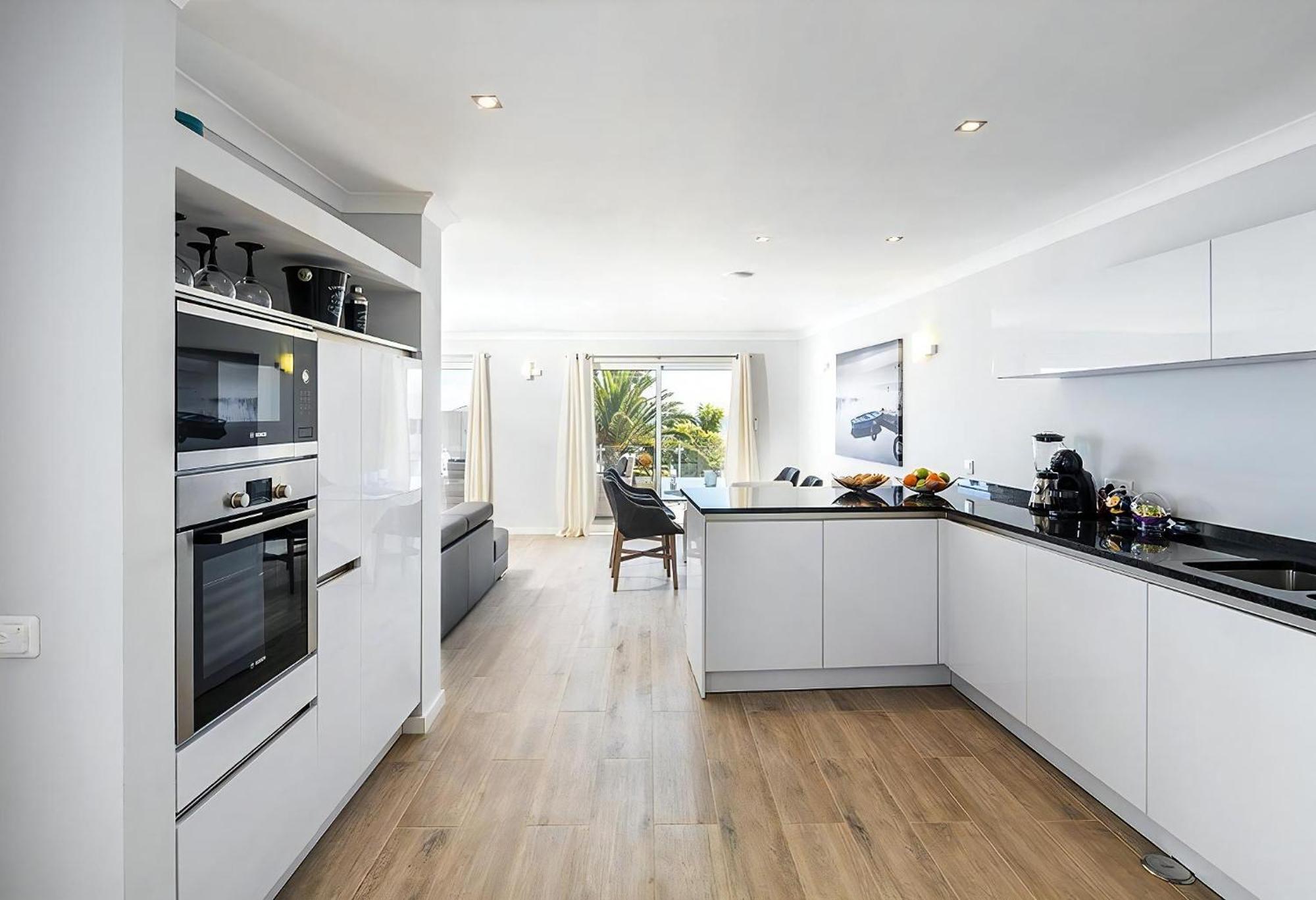 Stylish Modern Carvoeiro Villa 2 Bedrooms Villa Benagil Stunning Views Roof Terrace With Private Heated Pool Algarve Villa