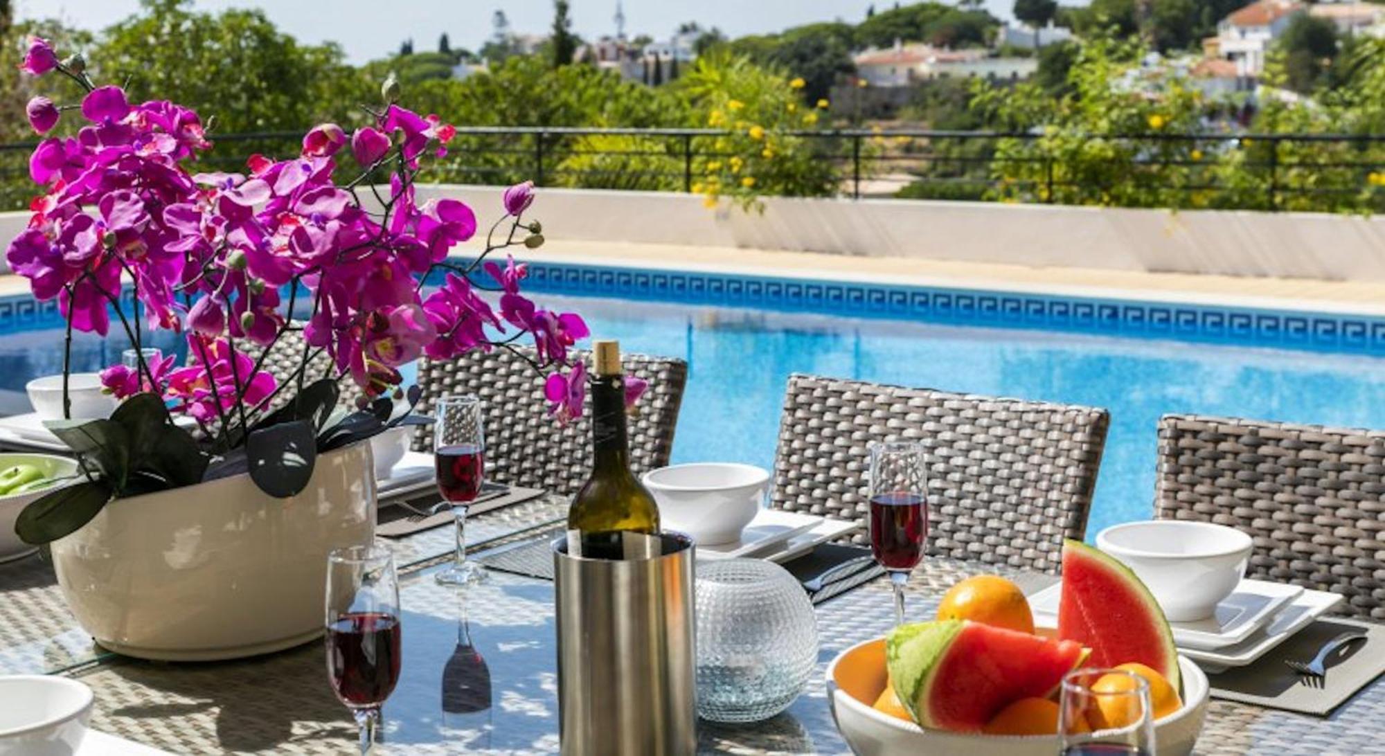 Villa Andorinha Carvoeiro Algarve Villa *