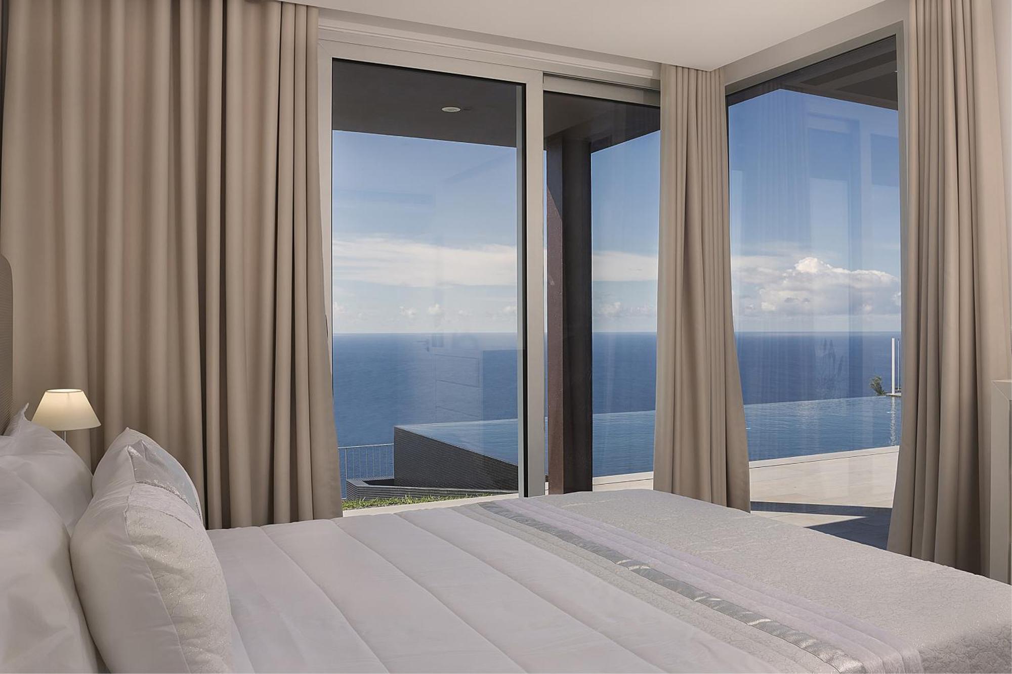 Spectacular Calheta Villa Villa Cliffscape 3 Bedrooms Panoramic Sea Views Well-Furnished In Estreito Da Calheta