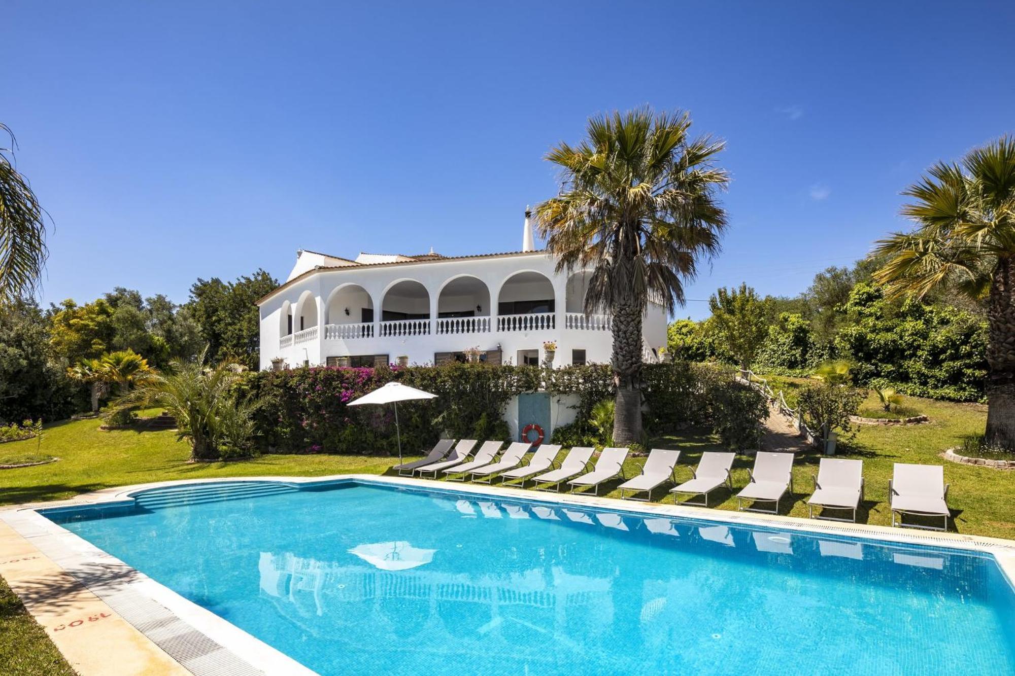 Charming Algarve Quinta Luz 9 Bedrooms Large Pool Snooker Table Silves