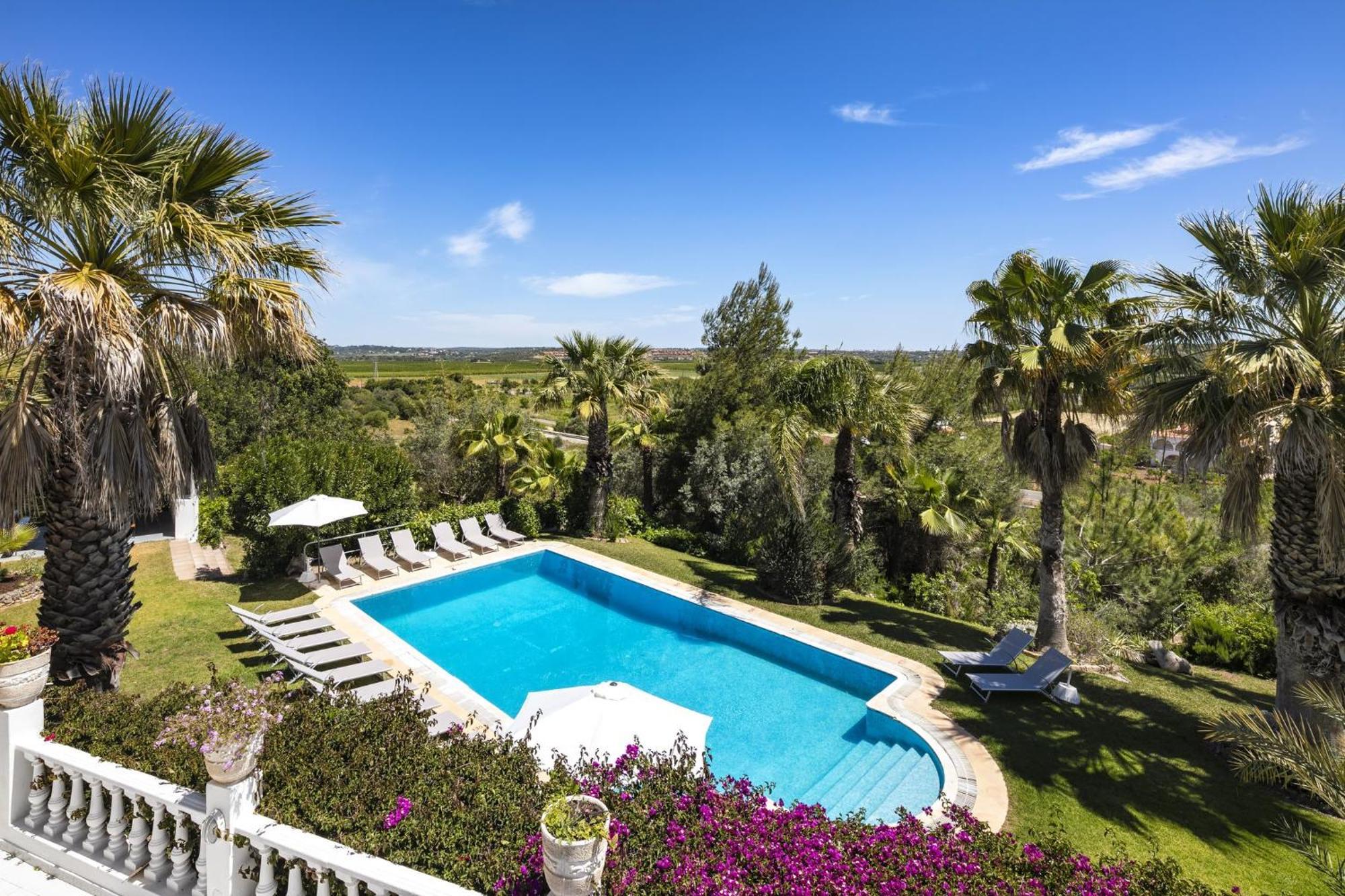 Charming Algarve Quinta Luz 9 Bedrooms Large Pool Snooker Table Silves